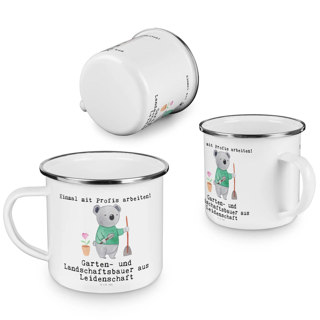 Camping Emaille Tasse Garten- und Landschaftsbauer aus Leidenschaft Campingtasse, Trinkbecher, Metalltasse, Outdoor Tasse, Emaille Trinkbecher, Blechtasse Outdoor, Emaille Campingbecher, Edelstahl Trinkbecher, Metalltasse für Camping, Kaffee Blechtasse, Camping Tasse Metall, Emaille Tasse, Emaille Becher, Tasse Camping, Tasse Emaille, Emaille Tassen, Camping Becher, Metall Tasse, Camping Tassen, Blechtasse, Emaille Tasse Camping, Camping Tasse Emaille, Emailletasse, Camping Tassen Emaille, Campingbecher, Blechtassen, Outdoor Becher, Campingtassen, Emaille Becher Camping, Camping Becher Edelstahl, Beruf, Ausbildung, Jubiläum, Abschied, Rente, Kollege, Kollegin, Geschenk, Schenken, Arbeitskollege, Mitarbeiter, Firma, Danke, Dankeschön, Gärtner, Gartenplaner, Gärtnerei, Gartenbau, Hobbygärtner, Garten- und Landschaftsbauer