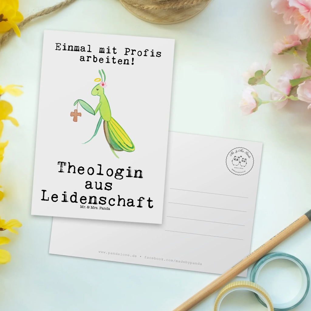 Postkarte Theologin aus Leidenschaft Postkarte, Karte, Geschenkkarte, Grußkarte, Einladung, Ansichtskarte, Geburtstagskarte, Einladungskarte, Dankeskarte, Ansichtskarten, Einladung Geburtstag, Einladungskarten Geburtstag, Beruf, Ausbildung, Jubiläum, Abschied, Rente, Kollege, Kollegin, Geschenk, Schenken, Arbeitskollege, Mitarbeiter, Firma, Danke, Dankeschön