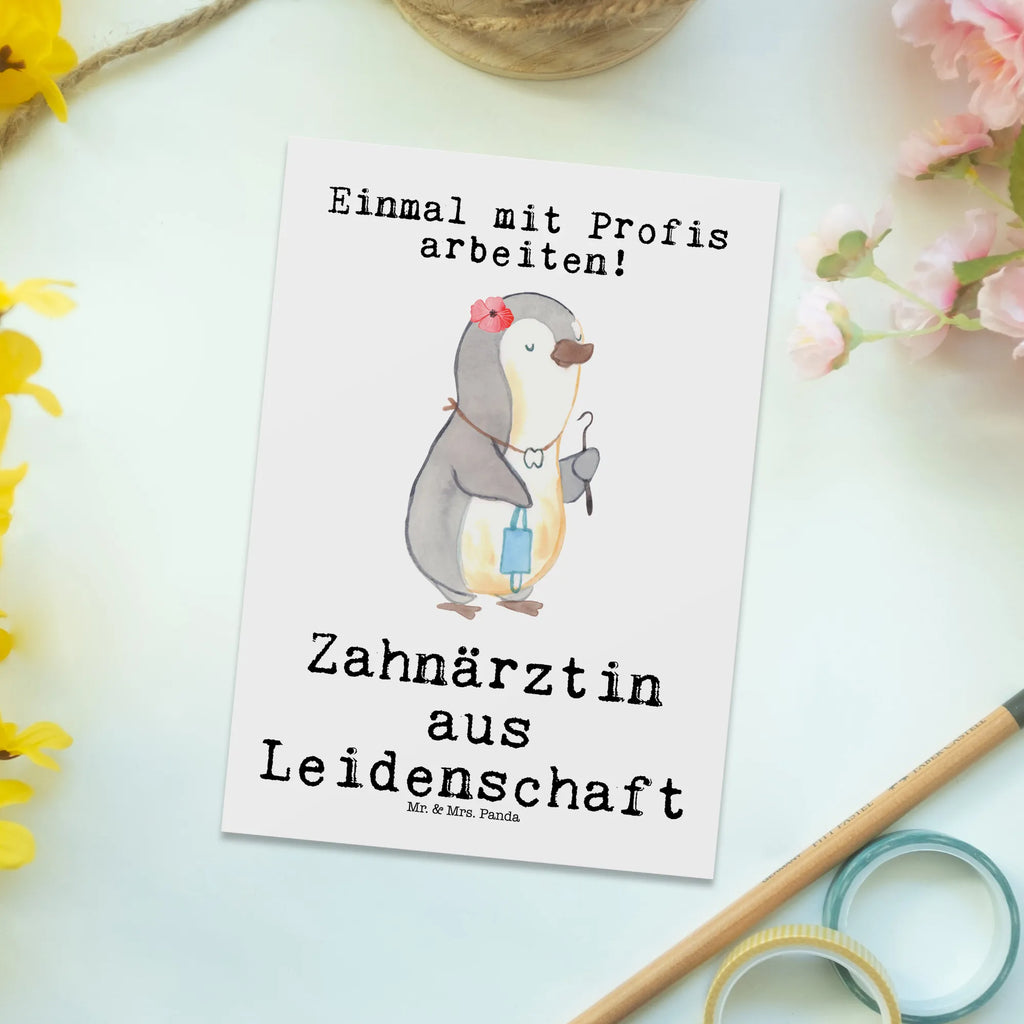 Postkarte Zahnärztin aus Leidenschaft Postkarte, Karte, Geschenkkarte, Grußkarte, Einladung, Ansichtskarte, Geburtstagskarte, Einladungskarte, Dankeskarte, Ansichtskarten, Einladung Geburtstag, Einladungskarten Geburtstag, Beruf, Ausbildung, Jubiläum, Abschied, Rente, Kollege, Kollegin, Geschenk, Schenken, Arbeitskollege, Mitarbeiter, Firma, Danke, Dankeschön