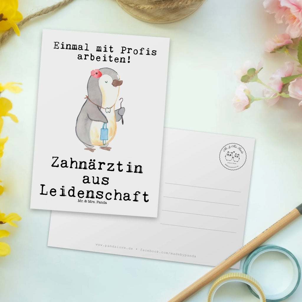 Postkarte Zahnärztin aus Leidenschaft Postkarte, Karte, Geschenkkarte, Grußkarte, Einladung, Ansichtskarte, Geburtstagskarte, Einladungskarte, Dankeskarte, Ansichtskarten, Einladung Geburtstag, Einladungskarten Geburtstag, Beruf, Ausbildung, Jubiläum, Abschied, Rente, Kollege, Kollegin, Geschenk, Schenken, Arbeitskollege, Mitarbeiter, Firma, Danke, Dankeschön