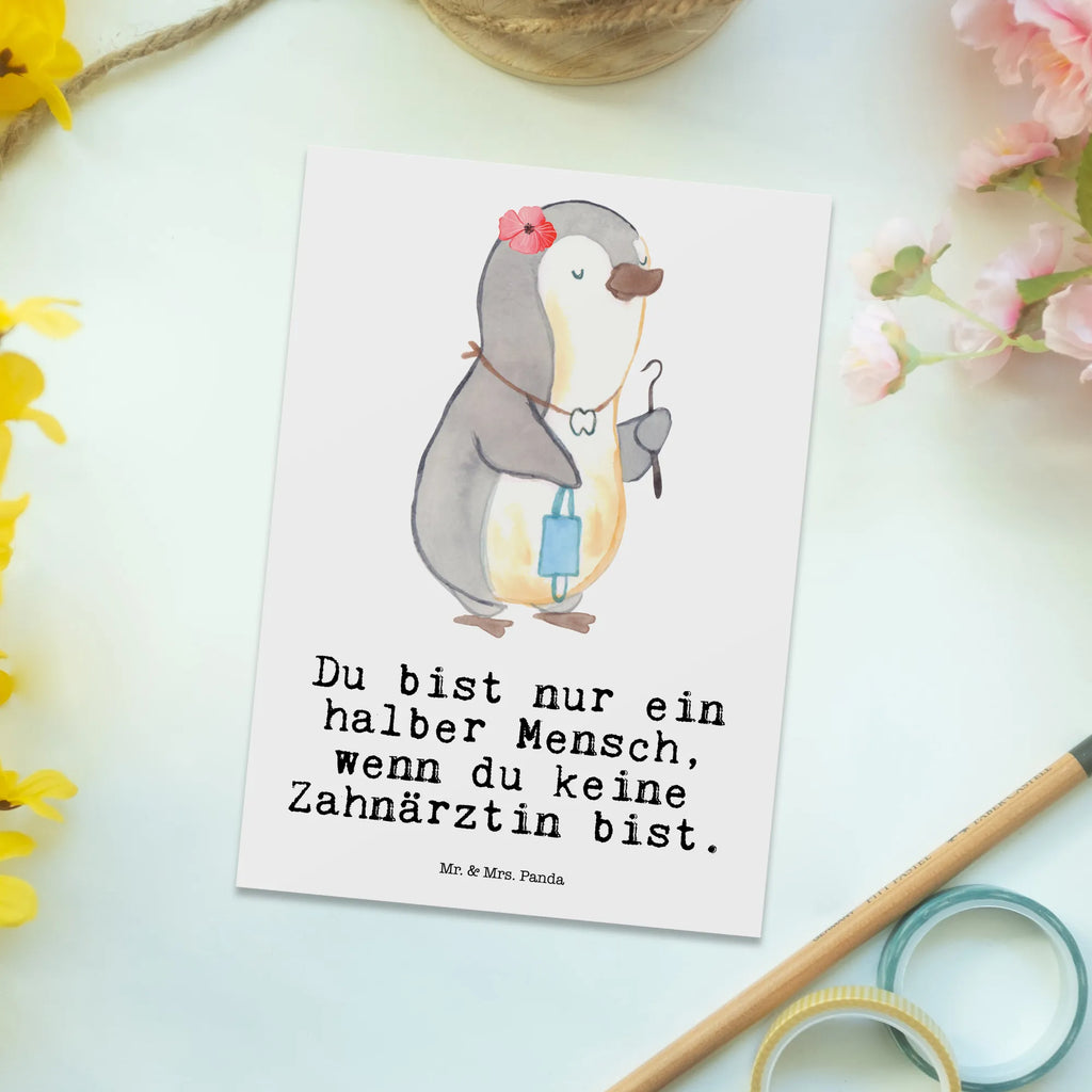 Postkarte Zahnärztin mit Herz Postkarte, Karte, Geschenkkarte, Grußkarte, Einladung, Ansichtskarte, Geburtstagskarte, Einladungskarte, Dankeskarte, Ansichtskarten, Einladung Geburtstag, Einladungskarten Geburtstag, Beruf, Ausbildung, Jubiläum, Abschied, Rente, Kollege, Kollegin, Geschenk, Schenken, Arbeitskollege, Mitarbeiter, Firma, Danke, Dankeschön