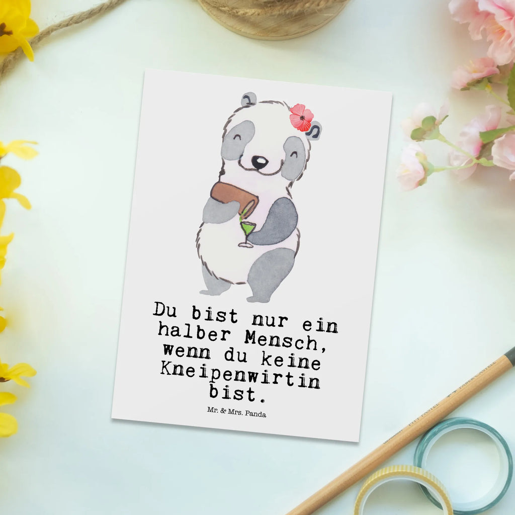 Postkarte Kneipenwirtin mit Herz Postkarte, Karte, Geschenkkarte, Grußkarte, Einladung, Ansichtskarte, Geburtstagskarte, Einladungskarte, Dankeskarte, Ansichtskarten, Einladung Geburtstag, Einladungskarten Geburtstag, Beruf, Ausbildung, Jubiläum, Abschied, Rente, Kollege, Kollegin, Geschenk, Schenken, Arbeitskollege, Mitarbeiter, Firma, Danke, Dankeschön, Kneipenwirtin, Gastwirtin, Gaststätte, Kneipe, Eröffnung, Barkeeperin, Rum, Bar