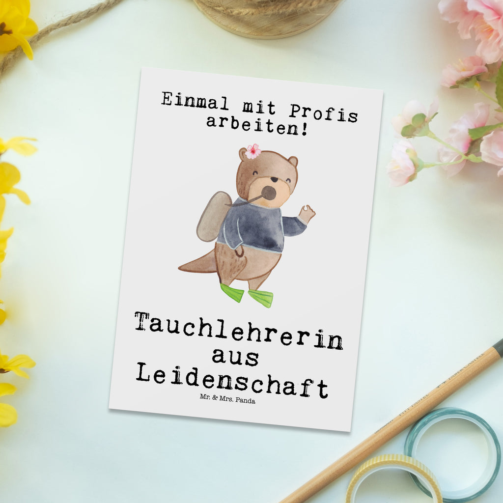 Postkarte Tauchlehrerin Leidenschaft Postkarte, Karte, Geschenkkarte, Grußkarte, Einladung, Ansichtskarte, Geburtstagskarte, Einladungskarte, Dankeskarte, Ansichtskarten, Einladung Geburtstag, Einladungskarten Geburtstag, Beruf, Ausbildung, Jubiläum, Abschied, Rente, Kollege, Kollegin, Geschenk, Schenken, Arbeitskollege, Mitarbeiter, Firma, Danke, Dankeschön