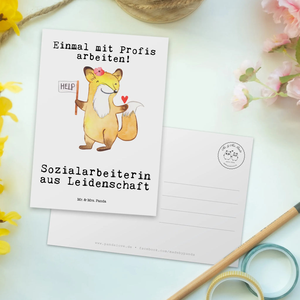 Postkarte Sozialarbeiterin aus Leidenschaft Postkarte, Karte, Geschenkkarte, Grußkarte, Einladung, Ansichtskarte, Geburtstagskarte, Einladungskarte, Dankeskarte, Ansichtskarten, Einladung Geburtstag, Einladungskarten Geburtstag, Beruf, Ausbildung, Jubiläum, Abschied, Rente, Kollege, Kollegin, Geschenk, Schenken, Arbeitskollege, Mitarbeiter, Firma, Danke, Dankeschön