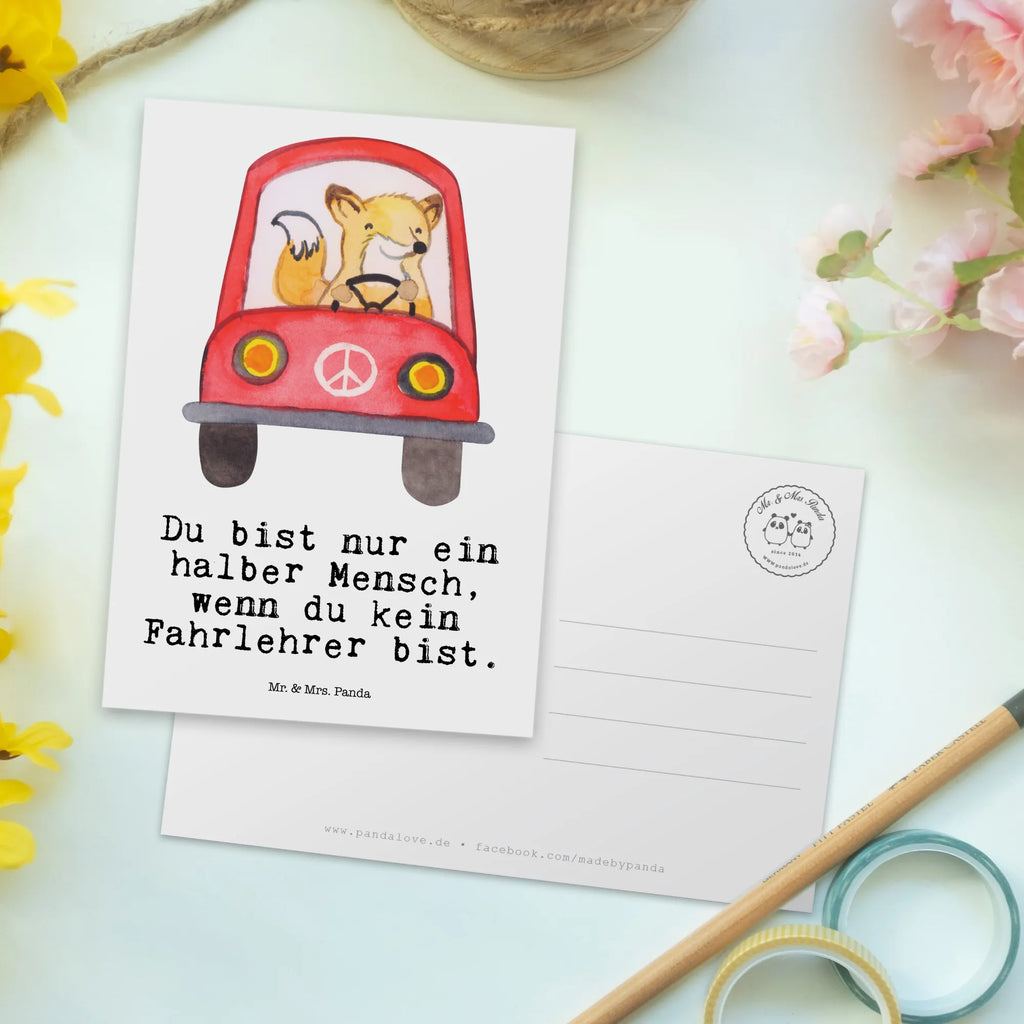 Postkarte Fahrlehrer mit Herz Postkarte, Karte, Geschenkkarte, Grußkarte, Einladung, Ansichtskarte, Geburtstagskarte, Einladungskarte, Dankeskarte, Ansichtskarten, Einladung Geburtstag, Einladungskarten Geburtstag, Beruf, Ausbildung, Jubiläum, Abschied, Rente, Kollege, Kollegin, Geschenk, Schenken, Arbeitskollege, Mitarbeiter, Firma, Danke, Dankeschön, Fahrlehrer, Fahrschule, Fahrschullehrer