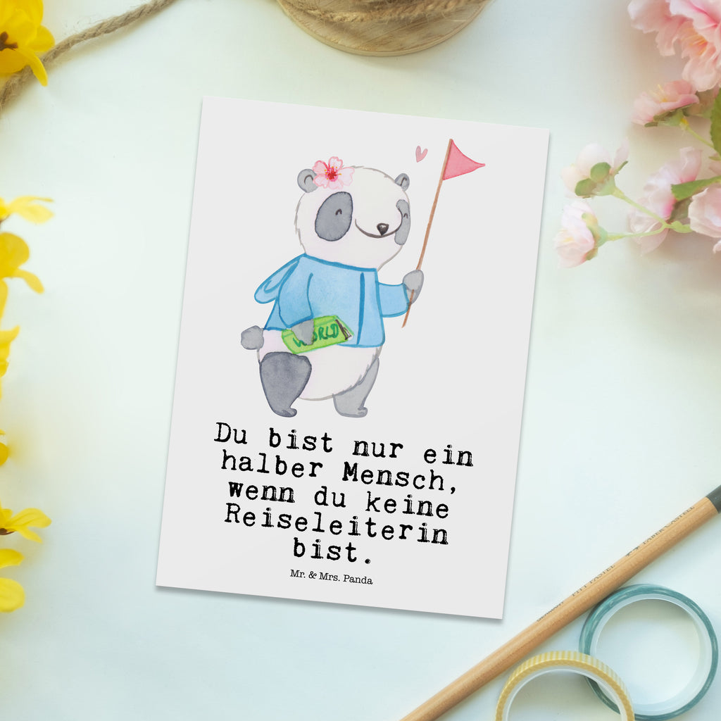 Postkarte Reiseleiterin mit Herz Postkarte, Karte, Geschenkkarte, Grußkarte, Einladung, Ansichtskarte, Geburtstagskarte, Einladungskarte, Dankeskarte, Ansichtskarten, Einladung Geburtstag, Einladungskarten Geburtstag, Beruf, Ausbildung, Jubiläum, Abschied, Rente, Kollege, Kollegin, Geschenk, Schenken, Arbeitskollege, Mitarbeiter, Firma, Danke, Dankeschön