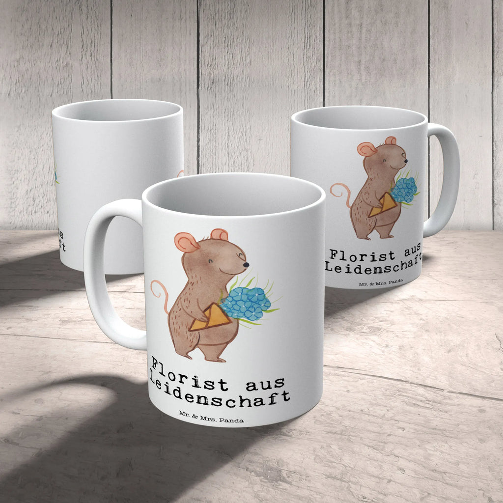 Tasse Florist aus Leidenschaft Tasse, Kaffeetasse, Teetasse, Becher, Kaffeebecher, Teebecher, Keramiktasse, Porzellantasse, Büro Tasse, Geschenk Tasse, Tasse Sprüche, Tasse Motive, Kaffeetassen, Tasse bedrucken, Designer Tasse, Cappuccino Tassen, Schöne Teetassen, Beruf, Ausbildung, Jubiläum, Abschied, Rente, Kollege, Kollegin, Geschenk, Schenken, Arbeitskollege, Mitarbeiter, Firma, Danke, Dankeschön, Blumenhändler, Florist, Blumenlanden, Blumenprofi