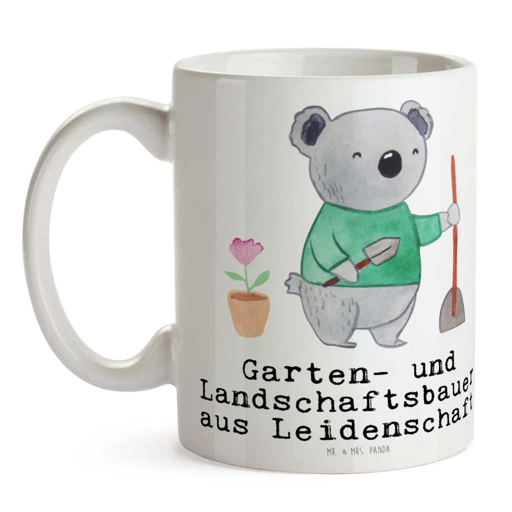 Tasse Garten- und Landschaftsbauer aus Leidenschaft Tasse, Kaffeetasse, Teetasse, Becher, Kaffeebecher, Teebecher, Keramiktasse, Porzellantasse, Büro Tasse, Geschenk Tasse, Tasse Sprüche, Tasse Motive, Kaffeetassen, Tasse bedrucken, Designer Tasse, Cappuccino Tassen, Schöne Teetassen, Beruf, Ausbildung, Jubiläum, Abschied, Rente, Kollege, Kollegin, Geschenk, Schenken, Arbeitskollege, Mitarbeiter, Firma, Danke, Dankeschön, Gärtner, Gartenplaner, Gärtnerei, Gartenbau, Hobbygärtner, Garten- und Landschaftsbauer