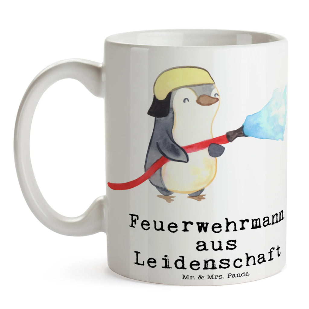 Tasse Feuerwehrmann aus Leidenschaft Tasse, Kaffeetasse, Teetasse, Becher, Kaffeebecher, Teebecher, Keramiktasse, Porzellantasse, Büro Tasse, Geschenk Tasse, Tasse Sprüche, Tasse Motive, Kaffeetassen, Tasse bedrucken, Designer Tasse, Cappuccino Tassen, Schöne Teetassen, Beruf, Ausbildung, Jubiläum, Abschied, Rente, Kollege, Kollegin, Geschenk, Schenken, Arbeitskollege, Mitarbeiter, Firma, Danke, Dankeschön, Feuerwehrmann, Feuerwehrhauptmann, Brandschutz, Feuerwehr, freiwillige Feuerwehr