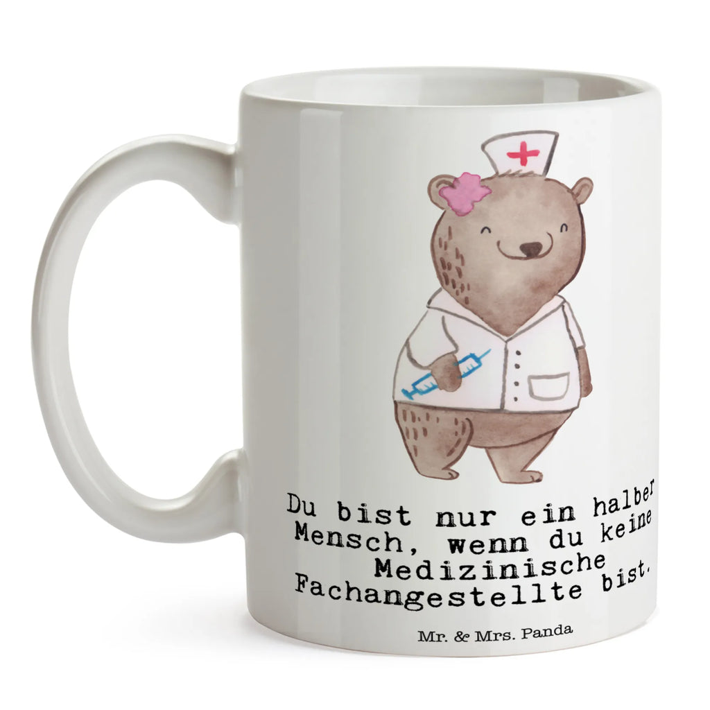 Tasse Medizinische Fachangestellte mit Herz Tasse, Kaffeetasse, Teetasse, Becher, Kaffeebecher, Teebecher, Keramiktasse, Porzellantasse, Büro Tasse, Geschenk Tasse, Tasse Sprüche, Tasse Motive, Kaffeetassen, Tasse bedrucken, Designer Tasse, Cappuccino Tassen, Schöne Teetassen, Beruf, Ausbildung, Jubiläum, Abschied, Rente, Kollege, Kollegin, Geschenk, Schenken, Arbeitskollege, Mitarbeiter, Firma, Danke, Dankeschön, Arzthelferin, Medizinische Fachangestellte, Sprechstundenhilfe