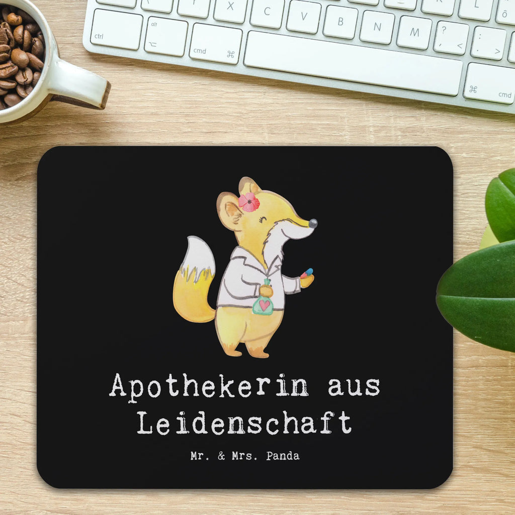 Mauspad Apothekerin aus Leidenschaft Mousepad, Computer zubehör, Büroausstattung, PC Zubehör, Arbeitszimmer, Mauspad, Einzigartiges Mauspad, Designer Mauspad, Mausunterlage, Mauspad Büro, Beruf, Ausbildung, Jubiläum, Abschied, Rente, Kollege, Kollegin, Geschenk, Schenken, Arbeitskollege, Mitarbeiter, Firma, Danke, Dankeschön, Apothekerin, Pharmazie, Staatsexamen, Approbation, Eröffnung Apotheke