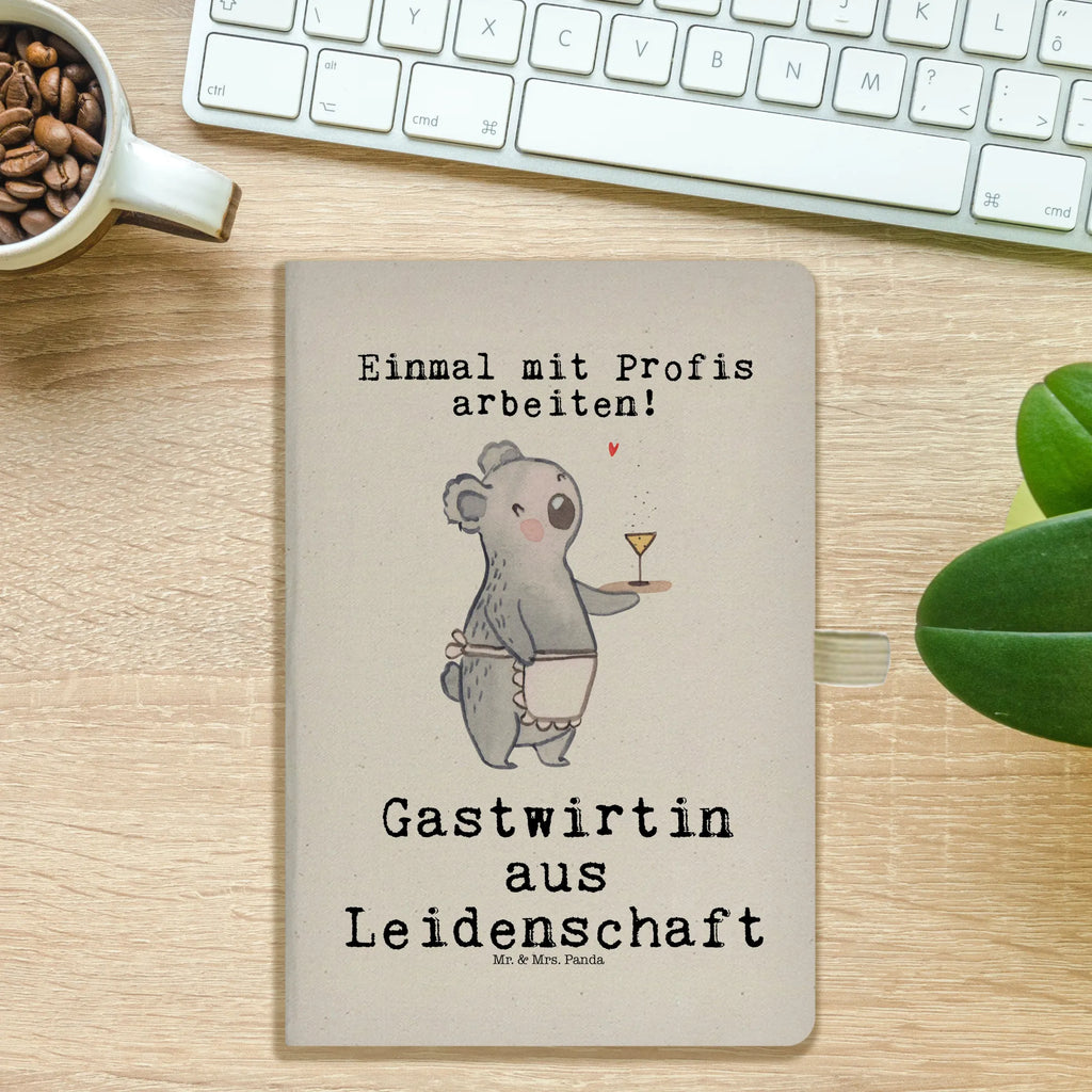 Baumwoll Notizbuch Gastwirtin Leidenschaft Notizen, Eintragebuch, Tagebuch, Notizblock, Adressbuch, Journal, Kladde, Skizzenbuch, Notizheft, Schreibbuch, Schreibheft, Beruf, Ausbildung, Jubiläum, Abschied, Rente, Kollege, Kollegin, Geschenk, Schenken, Arbeitskollege, Mitarbeiter, Firma, Danke, Dankeschön, Kneipenwirtin, Gastwirtin, Gaststätte, Kneipe, Eröffnung, Barkeeperin, Rum, Bar