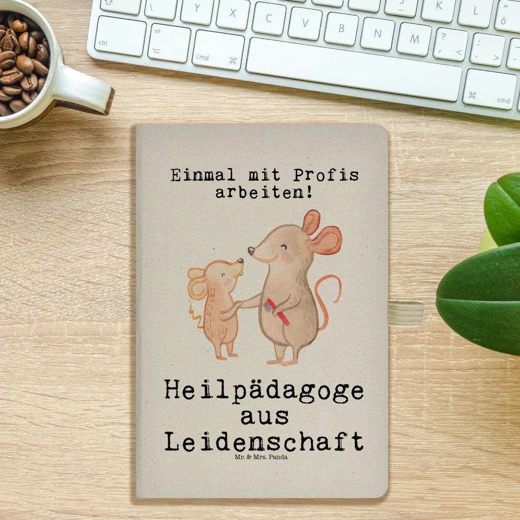 Baumwoll Notizbuch Heilpädagoge aus Leidenschaft Notizen, Eintragebuch, Tagebuch, Notizblock, Adressbuch, Journal, Kladde, Skizzenbuch, Notizheft, Schreibbuch, Schreibheft, Beruf, Ausbildung, Jubiläum, Abschied, Rente, Kollege, Kollegin, Geschenk, Schenken, Arbeitskollege, Mitarbeiter, Firma, Danke, Dankeschön, Heilpädagoge, Heilpädagogik, Studium