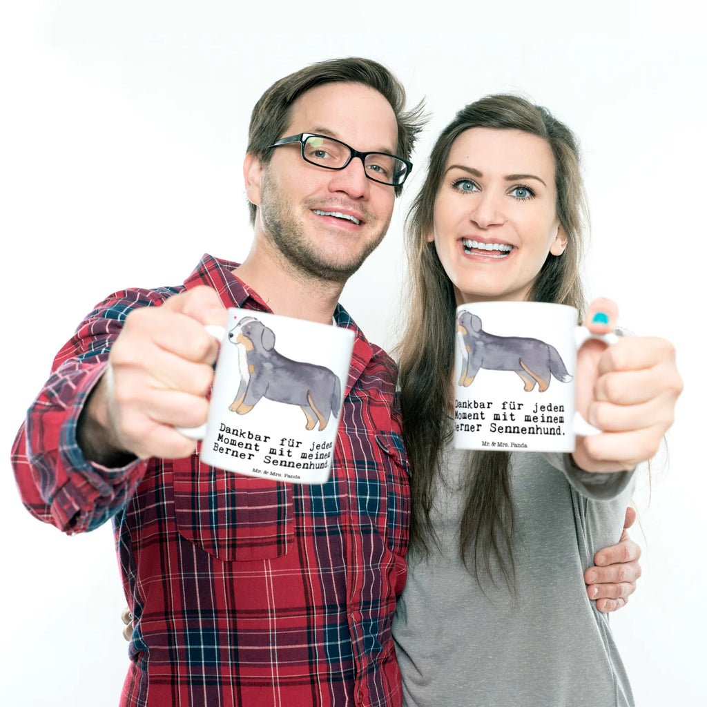 Tasse Berner Sennenhund Moment Tasse, Kaffeetasse, Teetasse, Becher, Kaffeebecher, Teebecher, Keramiktasse, Porzellantasse, Büro Tasse, Geschenk Tasse, Tasse Sprüche, Tasse Motive, Kaffeetassen, Tasse bedrucken, Designer Tasse, Cappuccino Tassen, Schöne Teetassen, Hund, Hunderasse, Rassehund, Hundebesitzer, Geschenk, Tierfreund, Schenken, Welpe, Dürrbächler, Berner Sennenhund