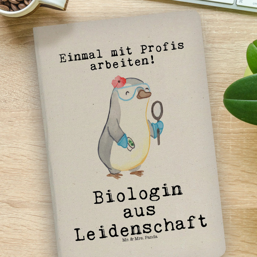 Baumwoll Notizbuch Biologin aus Leidenschaft Notizen, Eintragebuch, Tagebuch, Notizblock, Adressbuch, Journal, Kladde, Skizzenbuch, Notizheft, Schreibbuch, Schreibheft, Beruf, Ausbildung, Jubiläum, Abschied, Rente, Kollege, Kollegin, Geschenk, Schenken, Arbeitskollege, Mitarbeiter, Firma, Danke, Dankeschön, Biologin, Biologie, Naturwissenschaftlerin, Labor, Studium, Bachelor, Master