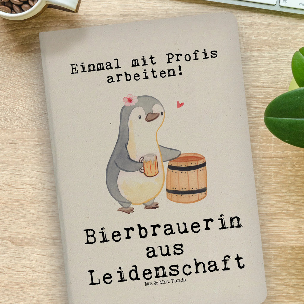 Baumwoll Notizbuch Bierbrauerin aus Leidenschaft Notizen, Eintragebuch, Tagebuch, Notizblock, Adressbuch, Journal, Kladde, Skizzenbuch, Notizheft, Schreibbuch, Schreibheft, Beruf, Ausbildung, Jubiläum, Abschied, Rente, Kollege, Kollegin, Geschenk, Schenken, Arbeitskollege, Mitarbeiter, Firma, Danke, Dankeschön, Bierbrauerin, Biertrinkerin, Bierkennerin, Biergeschenk, Hobbybrauen, Heimbrauen, Selbstbrauen, Bierliebe, Bierfass