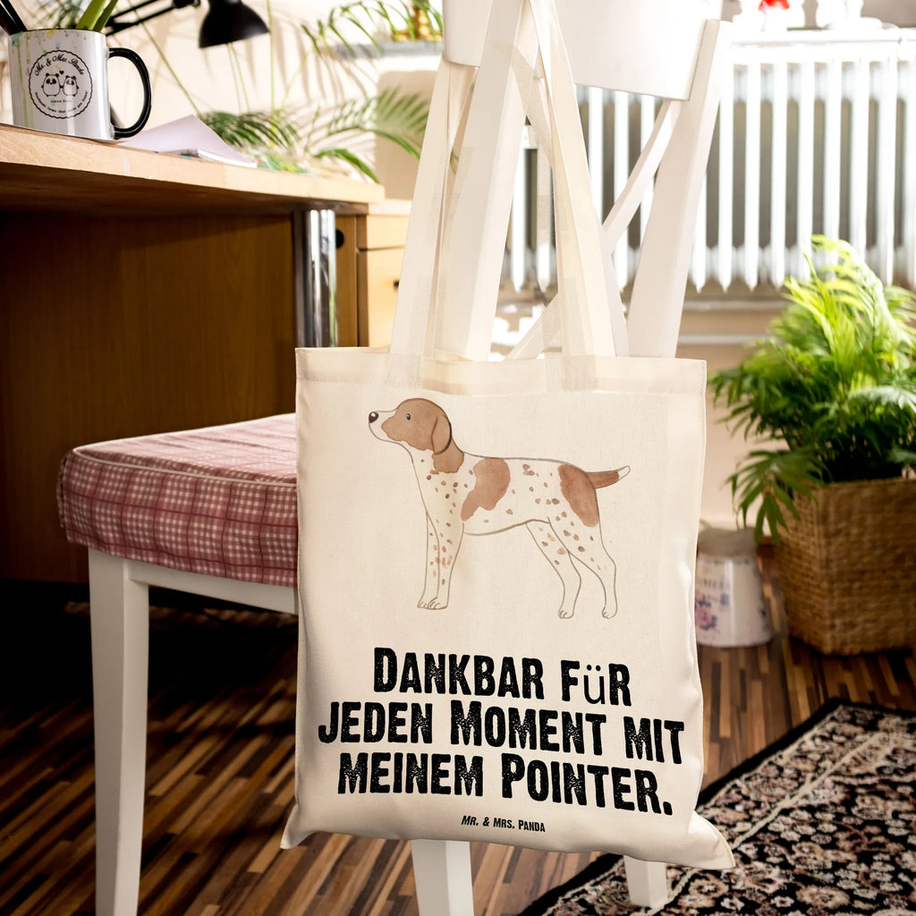 Tragetasche Pointer Moment Beuteltasche, Beutel, Einkaufstasche, Jutebeutel, Stoffbeutel, Tasche, Shopper, Umhängetasche, Strandtasche, Schultertasche, Stofftasche, Tragetasche, Badetasche, Jutetasche, Einkaufstüte, Laptoptasche, Hund, Hunderasse, Rassehund, Hundebesitzer, Geschenk, Tierfreund, Schenken, Welpe, English Pointer, Pointer