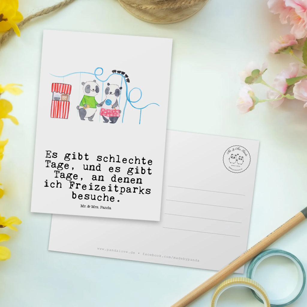 Postkarte Pandas Freizeitpark besuchen Postkarte, Karte, Geschenkkarte, Grußkarte, Einladung, Ansichtskarte, Geburtstagskarte, Einladungskarte, Dankeskarte, Ansichtskarten, Einladung Geburtstag, Einladungskarten Geburtstag, Geschenk, Sport, Sportart, Hobby, Schenken, Danke, Dankeschön, Auszeichnung, Gewinn, Sportler, Freizeitpark besuchen, Achterbahn fahren