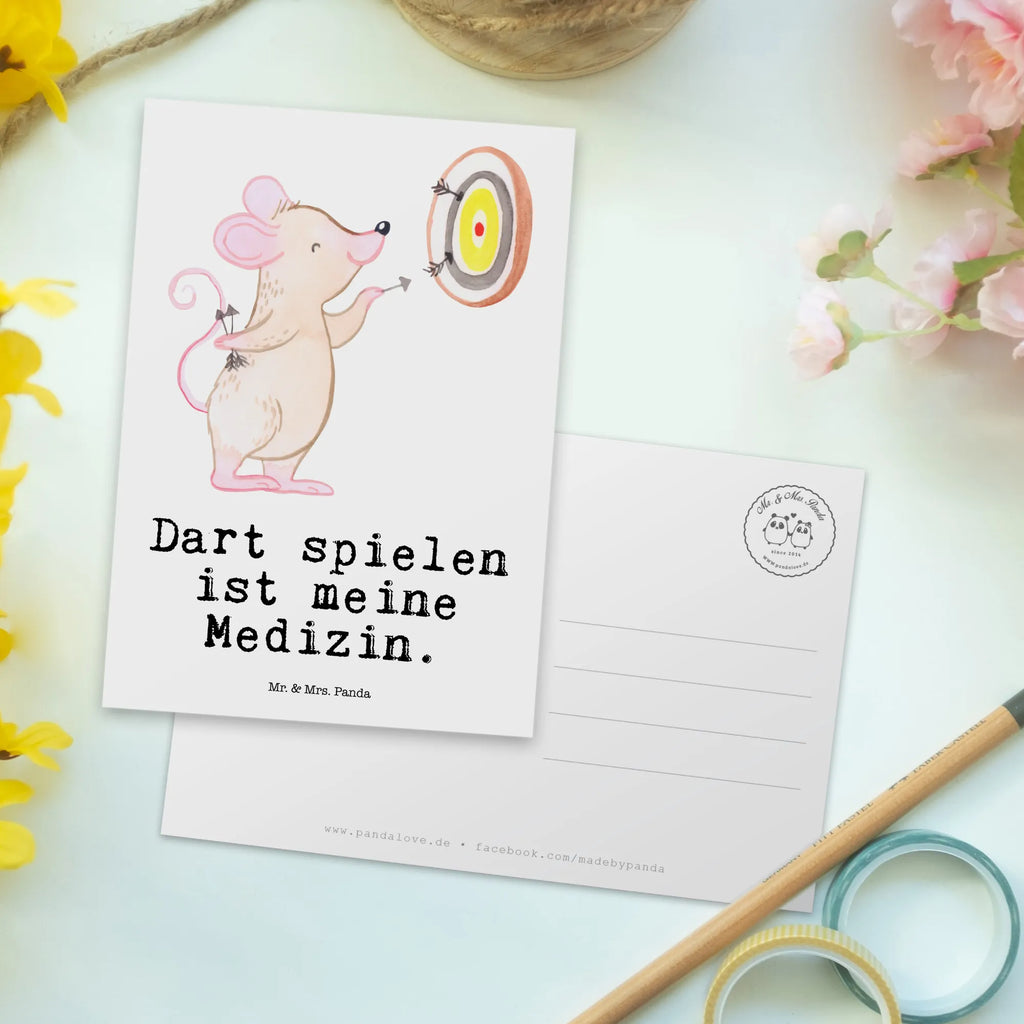 Postkarte Maus Dart spielen Postkarte, Karte, Geschenkkarte, Grußkarte, Einladung, Ansichtskarte, Geburtstagskarte, Einladungskarte, Dankeskarte, Ansichtskarten, Einladung Geburtstag, Einladungskarten Geburtstag, Geschenk, Sport, Sportart, Hobby, Schenken, Danke, Dankeschön, Auszeichnung, Gewinn, Sportler, Dart spielen, Darten, Darts, Dart Turnier