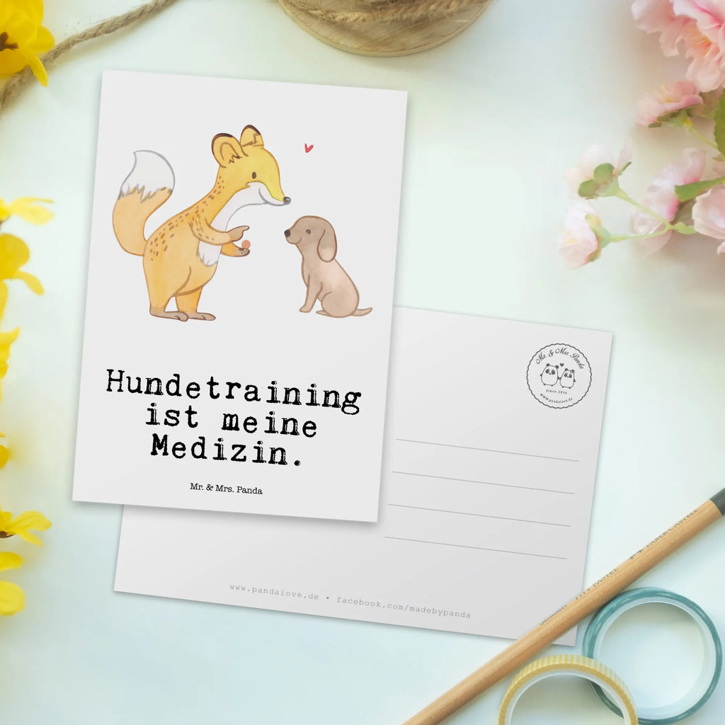 Postkarte Fuchs Hundetraining Postkarte, Karte, Geschenkkarte, Grußkarte, Einladung, Ansichtskarte, Geburtstagskarte, Einladungskarte, Dankeskarte, Ansichtskarten, Einladung Geburtstag, Einladungskarten Geburtstag, Geschenk, Sport, Sportart, Hobby, Schenken, Danke, Dankeschön, Auszeichnung, Gewinn, Sportler, Hundetraining, Hundeerziehung, Hundeschule, Welpenschule, Hundeprüfung