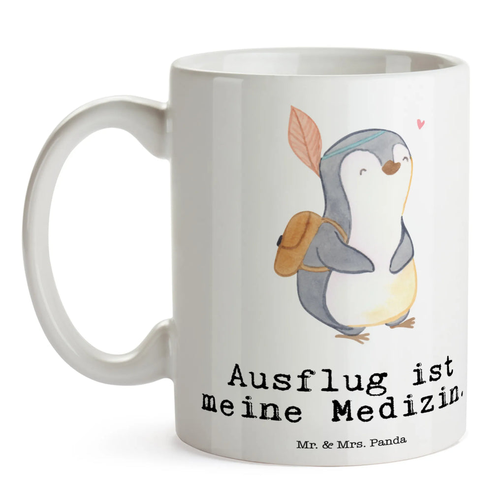 Tasse Pinguin Ausflug Tasse, Kaffeetasse, Teetasse, Becher, Kaffeebecher, Teebecher, Keramiktasse, Porzellantasse, Büro Tasse, Geschenk Tasse, Tasse Sprüche, Tasse Motive, Kaffeetassen, Tasse bedrucken, Designer Tasse, Cappuccino Tassen, Schöne Teetassen, Geschenk, Sport, Sportart, Hobby, Schenken, Danke, Dankeschön, Auszeichnung, Gewinn, Sportler, Ausflüge machen, reisen, Ausflug, Ausflugsziele