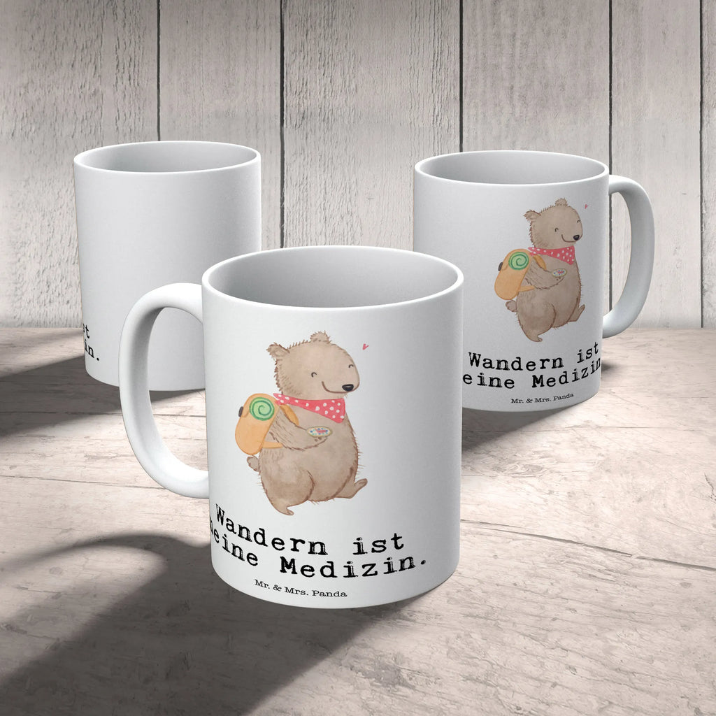 Tasse Bär Wandern Tasse, Kaffeetasse, Teetasse, Becher, Kaffeebecher, Teebecher, Keramiktasse, Porzellantasse, Büro Tasse, Geschenk Tasse, Tasse Sprüche, Tasse Motive, Kaffeetassen, Tasse bedrucken, Designer Tasse, Cappuccino Tassen, Schöne Teetassen, Geschenk, Sport, Sportart, Hobby, Schenken, Danke, Dankeschön, Auszeichnung, Gewinn, Sportler, Wandern, Bergsteigen, Wintertouren, Outdoor Sport, Freizeitsport, Spazieren, Natur entdecken