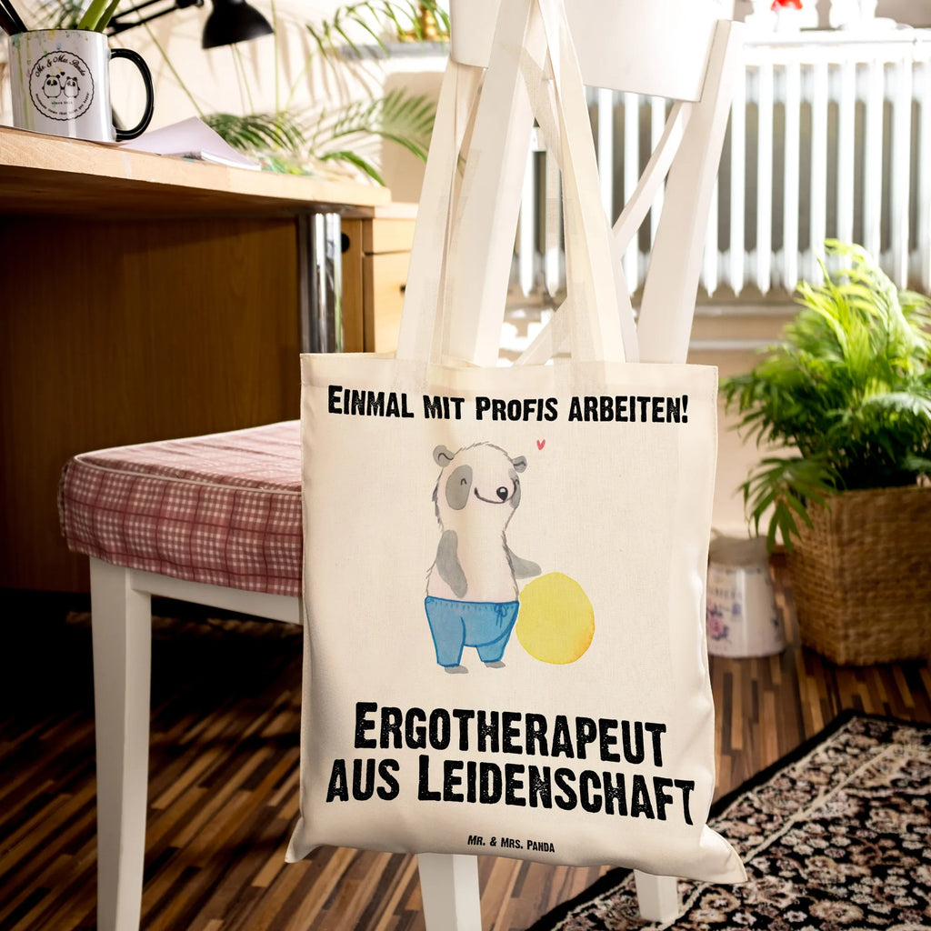 Tragetasche Ergotherapeut aus Leidenschaft Beuteltasche, Beutel, Einkaufstasche, Jutebeutel, Stoffbeutel, Tasche, Shopper, Umhängetasche, Strandtasche, Schultertasche, Stofftasche, Tragetasche, Badetasche, Jutetasche, Einkaufstüte, Laptoptasche, Beruf, Ausbildung, Jubiläum, Abschied, Rente, Kollege, Kollegin, Geschenk, Schenken, Arbeitskollege, Mitarbeiter, Firma, Danke, Dankeschön, Ergotherapeut, Ergotherapie