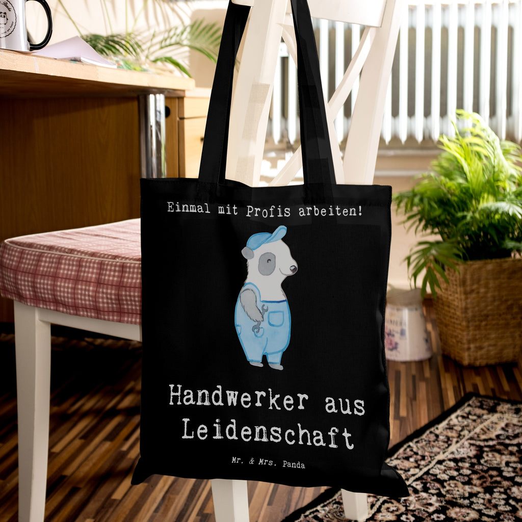 Tragetasche Handwerker aus Leidenschaft Beuteltasche, Beutel, Einkaufstasche, Jutebeutel, Stoffbeutel, Tasche, Shopper, Umhängetasche, Strandtasche, Schultertasche, Stofftasche, Tragetasche, Badetasche, Jutetasche, Einkaufstüte, Laptoptasche, Beruf, Ausbildung, Jubiläum, Abschied, Rente, Kollege, Kollegin, Geschenk, Schenken, Arbeitskollege, Mitarbeiter, Firma, Danke, Dankeschön, Handwerker, Gesellenprüfung, Handwerksbetrieb, Schrauber, Werkstatt