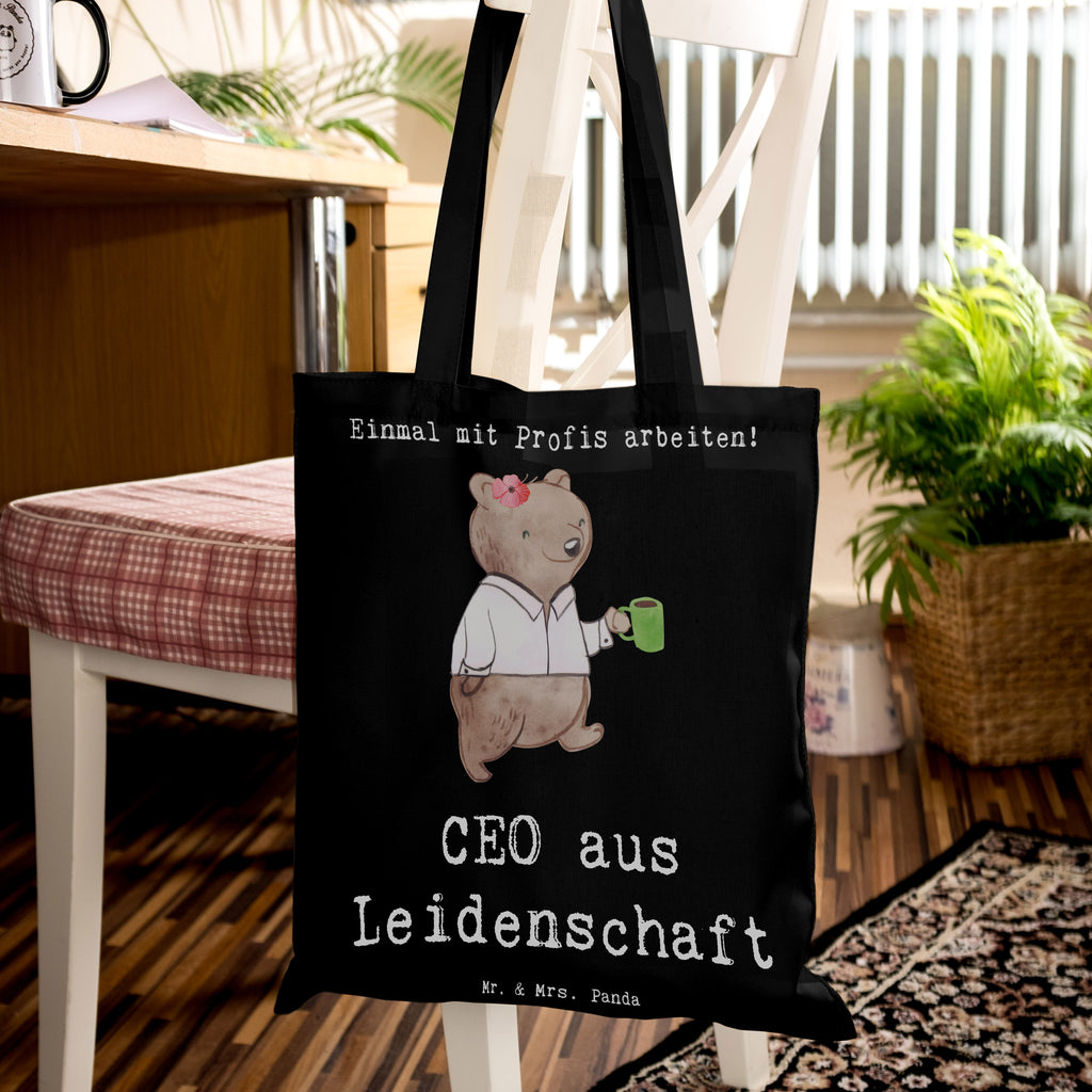 Tragetasche CEO aus Leidenschaft Beuteltasche, Beutel, Einkaufstasche, Jutebeutel, Stoffbeutel, Tasche, Shopper, Umhängetasche, Strandtasche, Schultertasche, Stofftasche, Tragetasche, Badetasche, Jutetasche, Einkaufstüte, Laptoptasche, Beruf, Ausbildung, Jubiläum, Abschied, Rente, Kollege, Kollegin, Geschenk, Schenken, Arbeitskollege, Mitarbeiter, Firma, Danke, Dankeschön, CEO, Chef, Führungskraft, Geschäftsinhaber, Firmeninhaber, Unternehmensinhaber, Direktor, Leiter