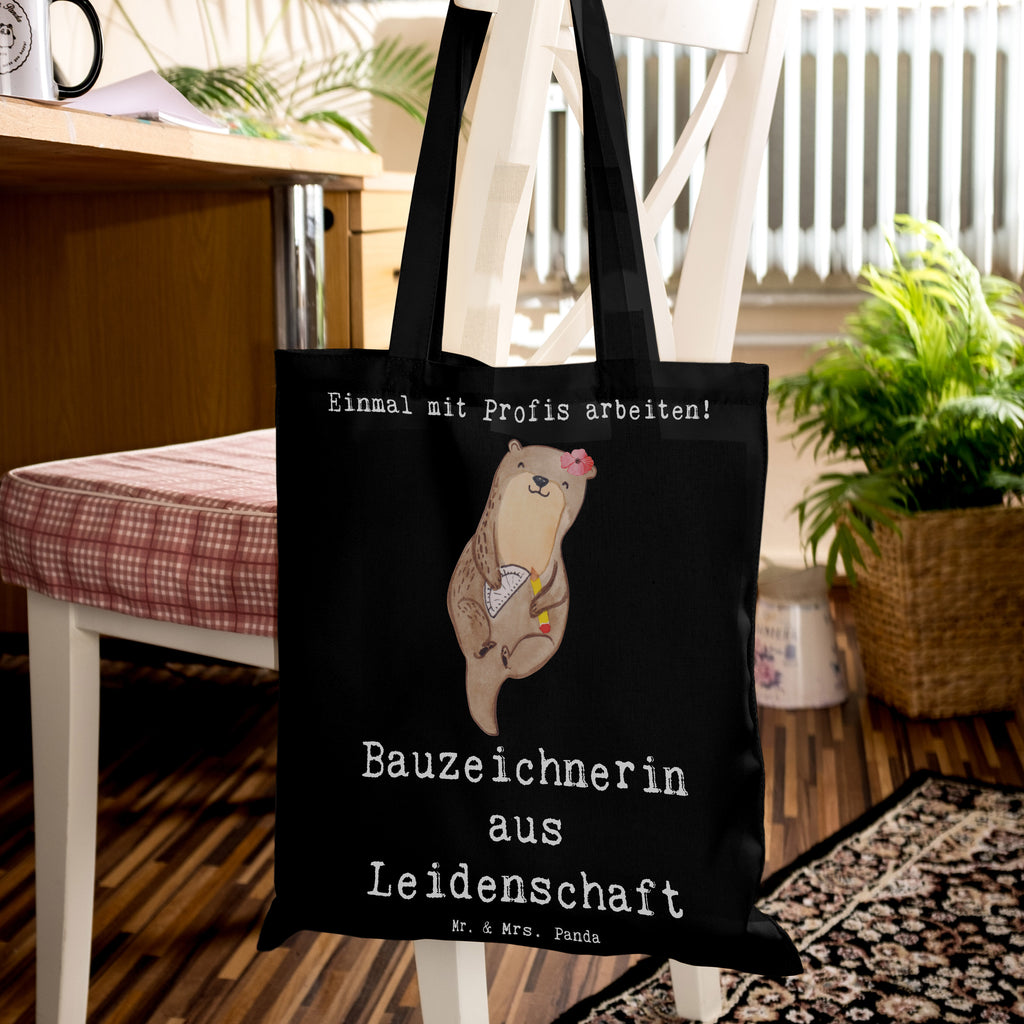 Tragetasche Bauzeichnerin aus Leidenschaft Beuteltasche, Beutel, Einkaufstasche, Jutebeutel, Stoffbeutel, Tasche, Shopper, Umhängetasche, Strandtasche, Schultertasche, Stofftasche, Tragetasche, Badetasche, Jutetasche, Einkaufstüte, Laptoptasche, Beruf, Ausbildung, Jubiläum, Abschied, Rente, Kollege, Kollegin, Geschenk, Schenken, Arbeitskollege, Mitarbeiter, Firma, Danke, Dankeschön