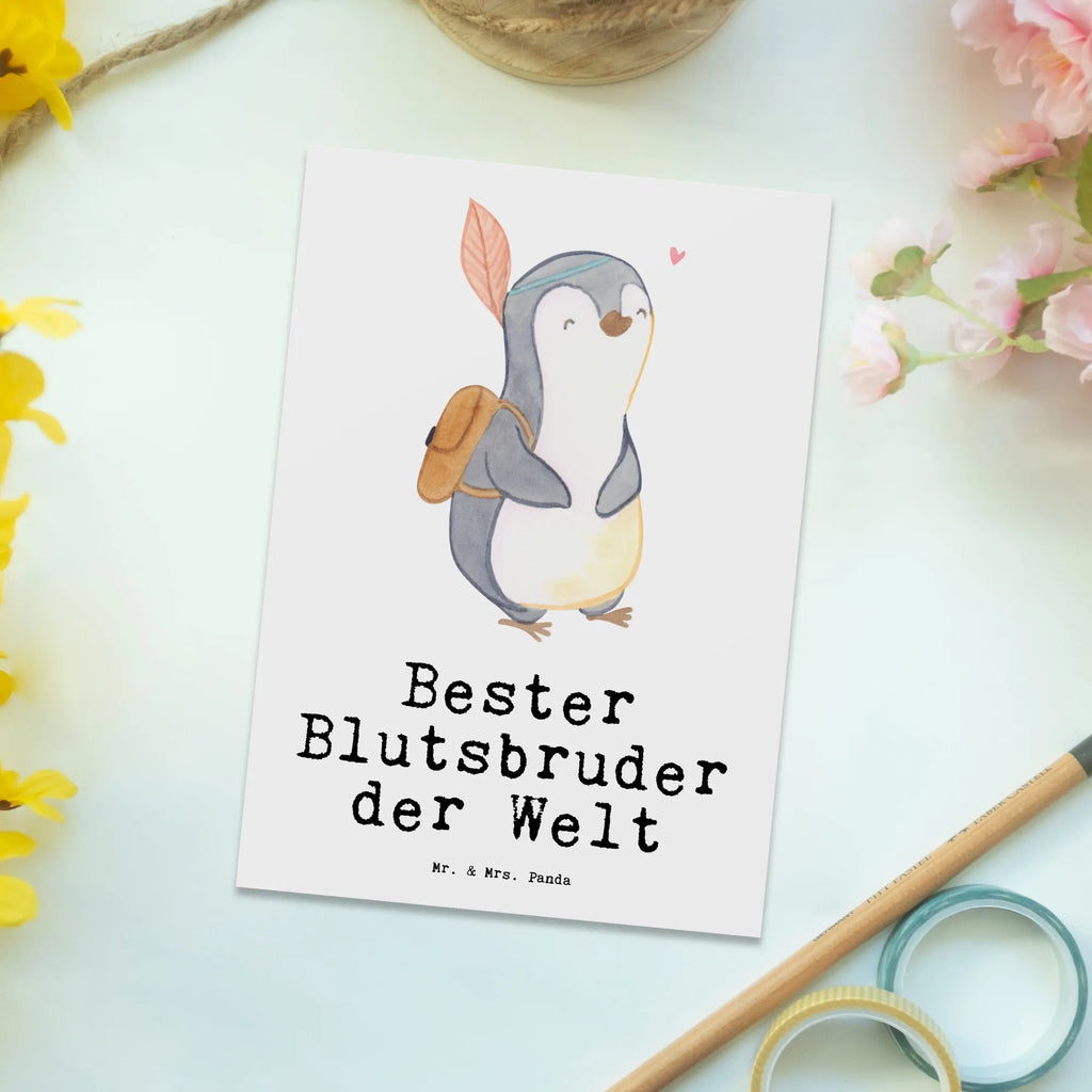 Postkarte Pinguin Bester Blutsbruder der Welt Postkarte, Karte, Geschenkkarte, Grußkarte, Einladung, Ansichtskarte, Geburtstagskarte, Einladungskarte, Dankeskarte, Ansichtskarten, Einladung Geburtstag, Einladungskarten Geburtstag, für, Dankeschön, Geschenk, Schenken, Geburtstag, Geburtstagsgeschenk, Geschenkidee, Danke, Bedanken, Mitbringsel, Freude machen, Geschenktipp, Blutsbruder, Blutsgeschwister, Freund, Brüder, Geschwister, Bruderherz, Brother, Familie, Kleinigkeit, Bester, Sido