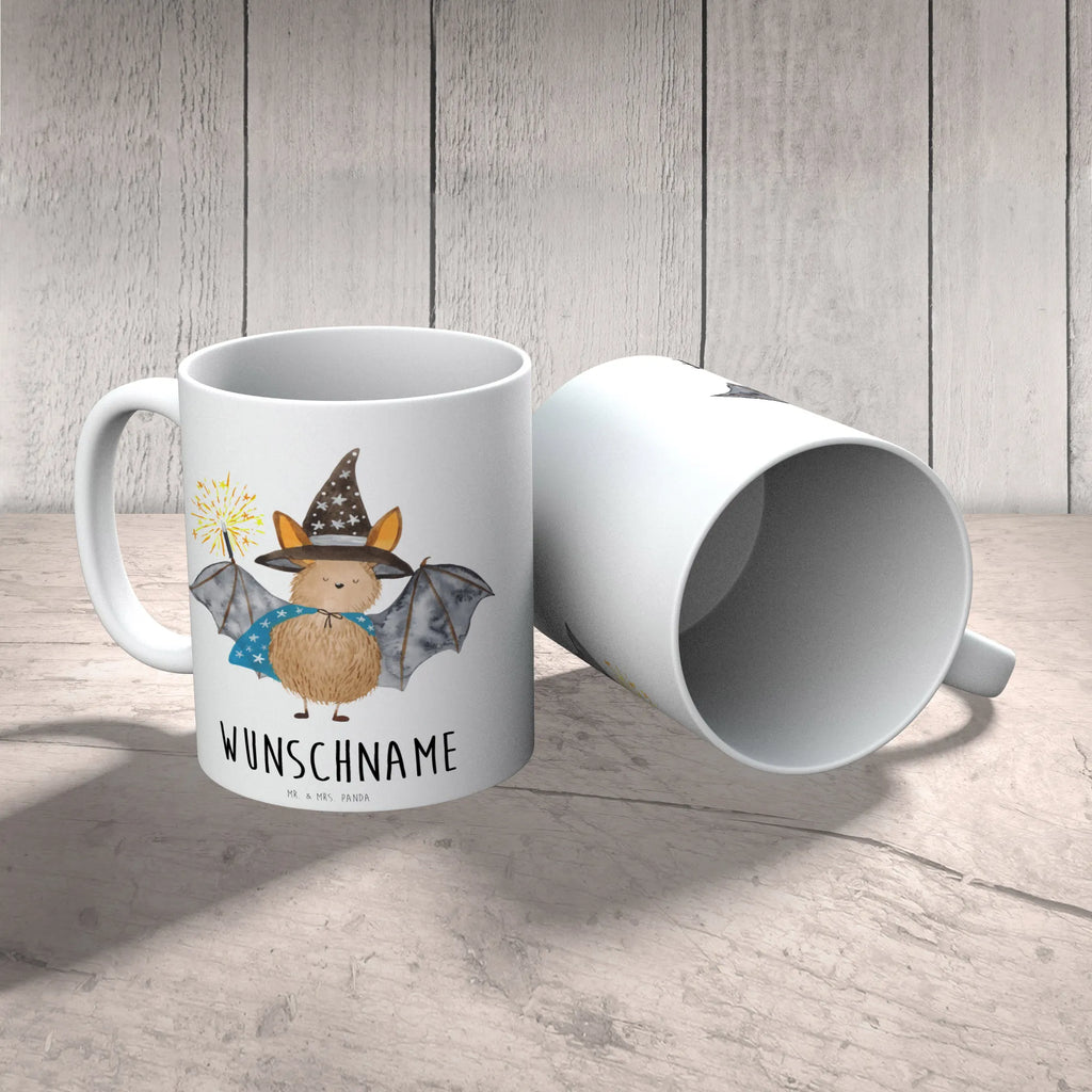 Personalisierte Tasse Fledermaus Zauberer Personalisierte Tasse, Namenstasse, Wunschname, Personalisiert, Tasse, Namen, Drucken, Tasse mit Namen, Tiermotive, Gute Laune, lustige Sprüche, Tiere, Fledermaus, Fledermäuse, Zauberer, Magier, Frauen, reinsteigern