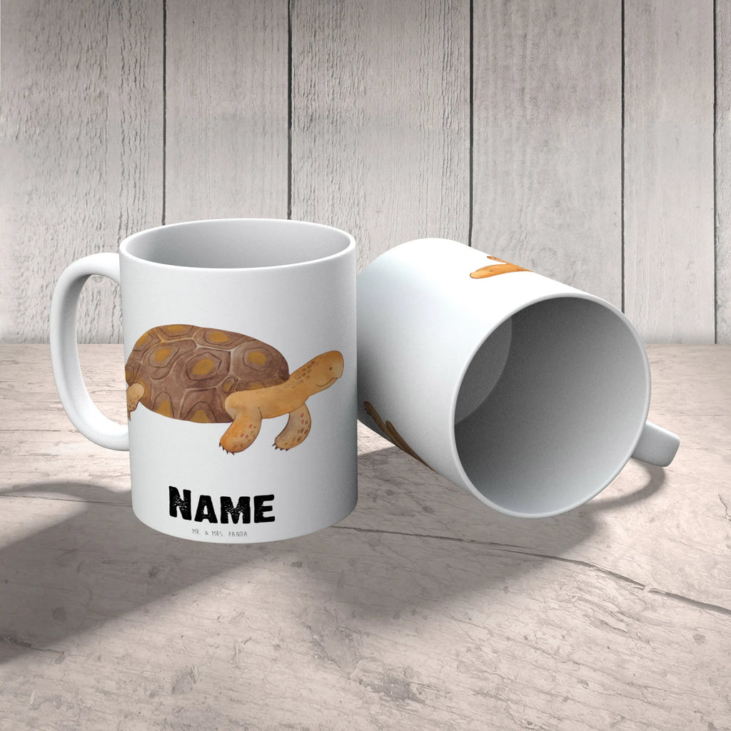 Personalisierte Tasse Schildkröte marschiert Personalisierte Tasse, Namenstasse, Wunschname, Personalisiert, Tasse, Namen, Drucken, Tasse mit Namen, Meerestiere, Meer, Urlaub, Schildkröte, Schildkröten, get lost, Abenteuer, Reiselust, Inspiration, Neustart, Motivation, Lieblingsmensch