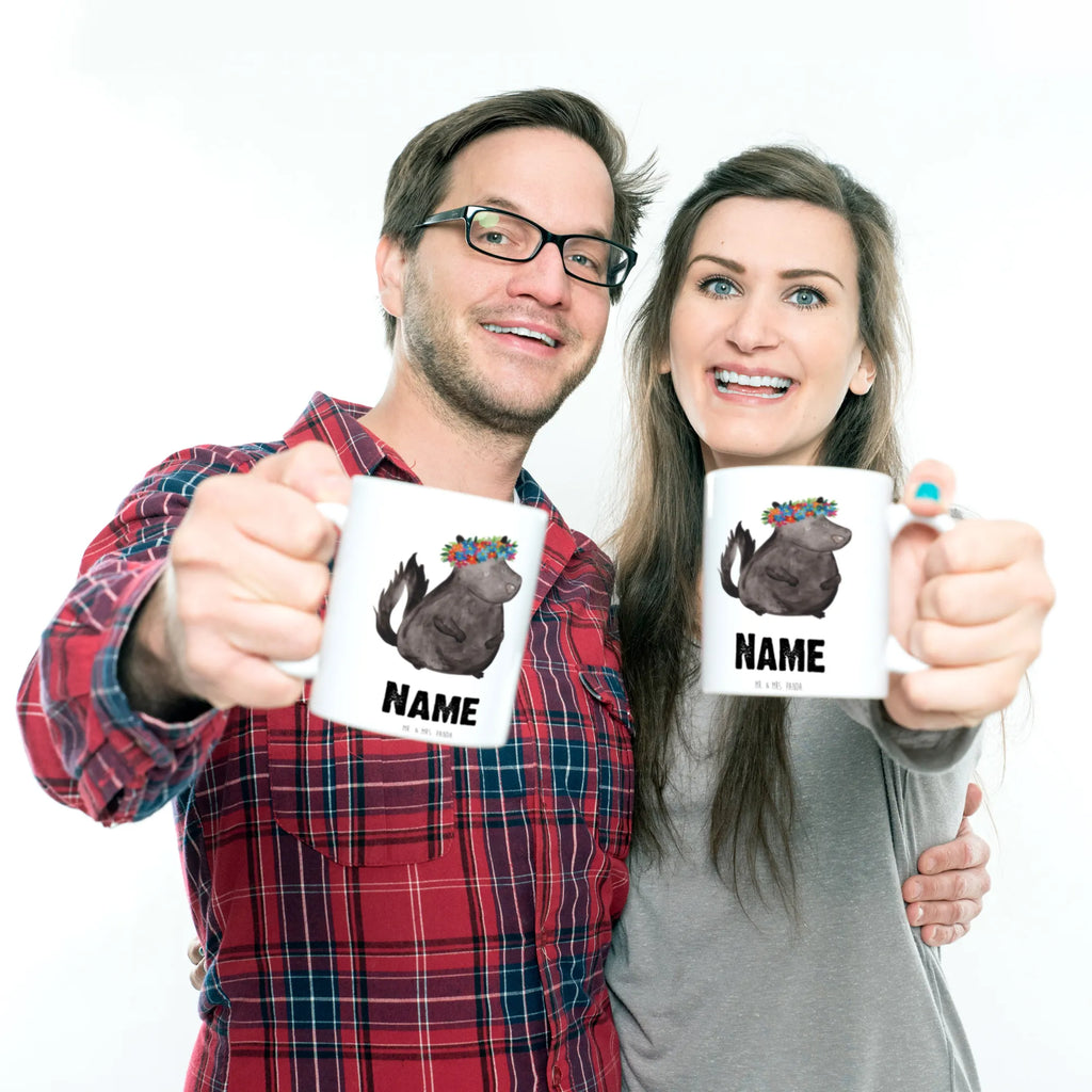 Personalisierte Tasse Stinktier Blumenmaedchen Personalisierte Tasse, Namenstasse, Wunschname, Personalisiert, Tasse, Namen, Drucken, Tasse mit Namen, Stinktier, Skunk, Wildtier, Raubtier, Stinker, Stinki, Yoga, Namaste, Lebe, Liebe, Lache