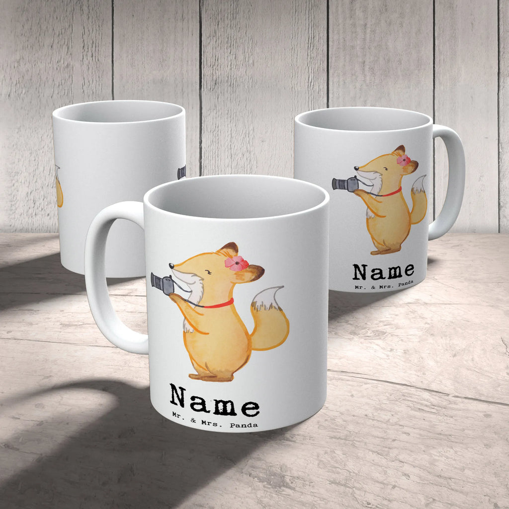 Personalisierte Tasse Fotografin mit Herz Personalisierte Tasse, Namenstasse, Wunschname, Personalisiert, Tasse, Namen, Drucken, Tasse mit Namen, Beruf, Ausbildung, Jubiläum, Abschied, Rente, Kollege, Kollegin, Geschenk, Schenken, Arbeitskollege, Mitarbeiter, Firma, Danke, Dankeschön, Fotografin, Fotoreporterin, Hobbyfotografin, Hochzeitsfotografin, Fotografie, Profi Fotografin