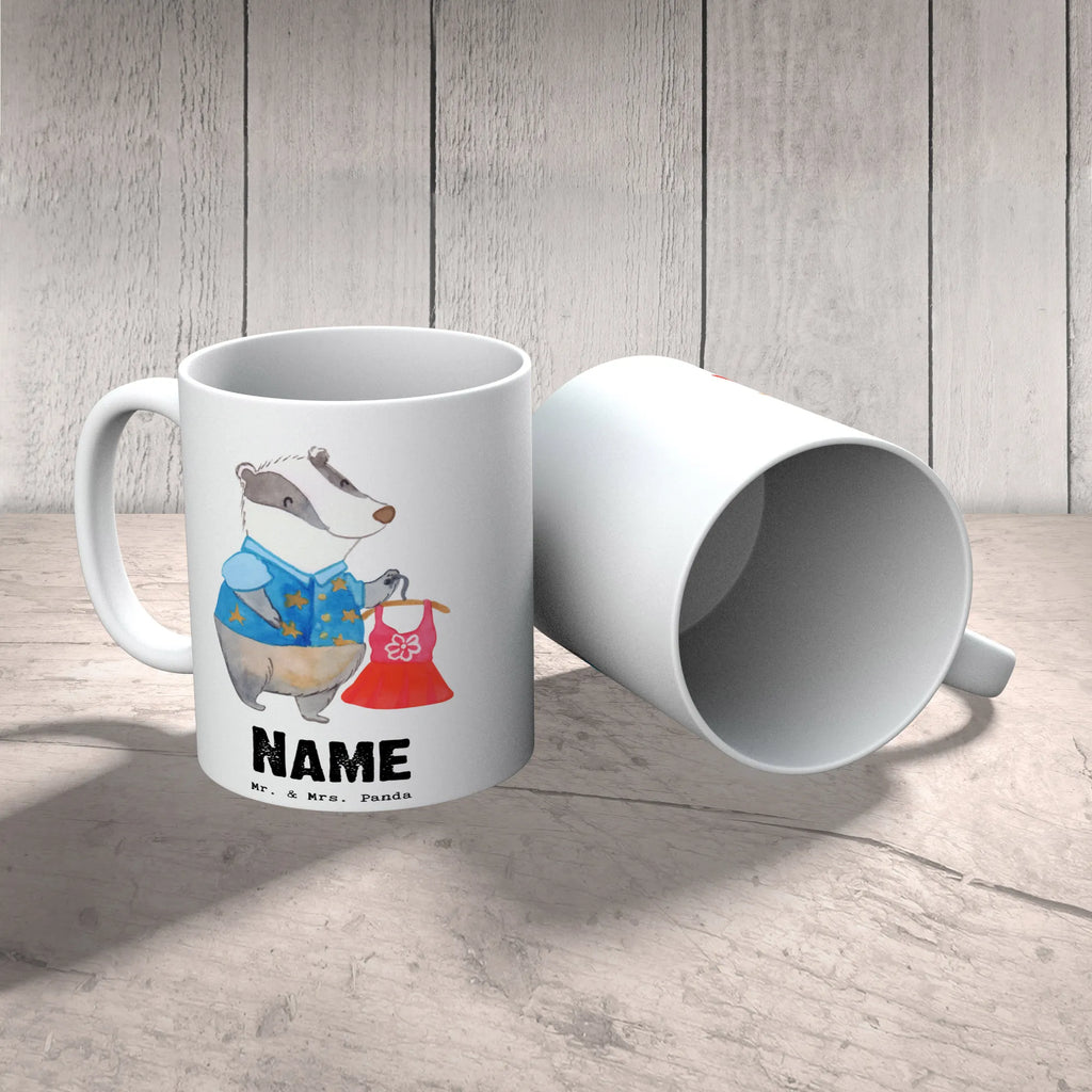 Personalisierte Tasse Modeverkäuferin mit Herz Personalisierte Tasse, Namenstasse, Wunschname, Personalisiert, Tasse, Namen, Drucken, Tasse mit Namen, Beruf, Ausbildung, Jubiläum, Abschied, Rente, Kollege, Kollegin, Geschenk, Schenken, Arbeitskollege, Mitarbeiter, Firma, Danke, Dankeschön, Modeverkäuferin, Verkäuferin, Fashion Store