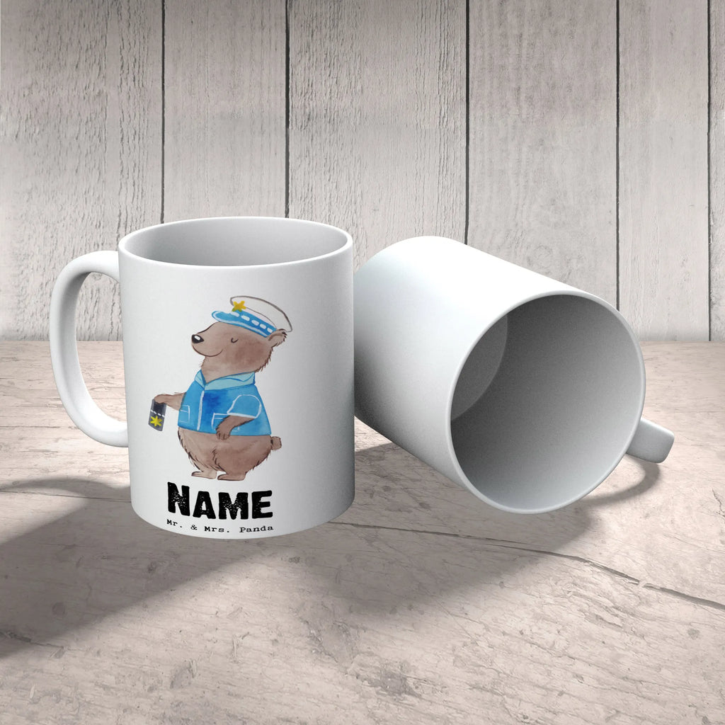 Personalisierte Tasse Polizist mit Herz Personalisierte Tasse, Namenstasse, Wunschname, Personalisiert, Tasse, Namen, Drucken, Tasse mit Namen, Beruf, Ausbildung, Jubiläum, Abschied, Rente, Kollege, Kollegin, Geschenk, Schenken, Arbeitskollege, Mitarbeiter, Firma, Danke, Dankeschön, Polizist, Polizeibeamter, Wachmann, Cop, Polizei, Studium