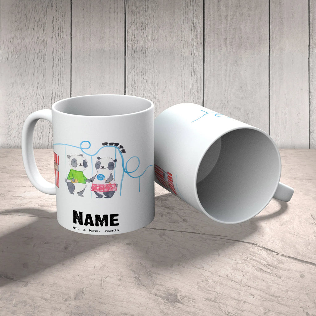 Personalisierte Tasse Pandas Freizeitpark besuchen Personalisierte Tasse, Namenstasse, Wunschname, Personalisiert, Tasse, Namen, Drucken, Tasse mit Namen, Geschenk, Sport, Sportart, Hobby, Schenken, Danke, Dankeschön, Auszeichnung, Gewinn, Sportler, Freizeitpark besuchen, Achterbahn fahren