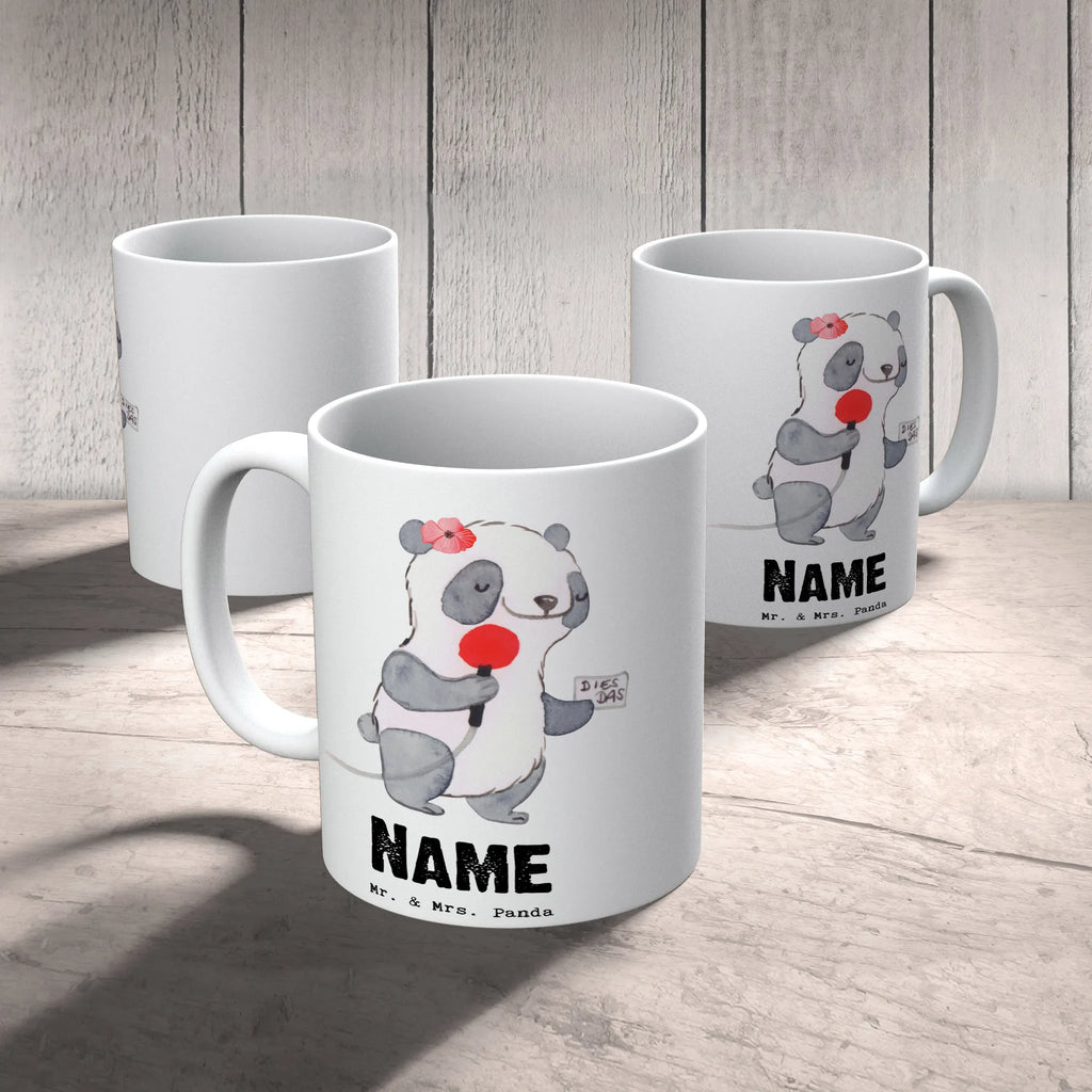 Personalisierte Tasse Sportjournalistin mit Herz Personalisierte Tasse, Namenstasse, Wunschname, Personalisiert, Tasse, Namen, Drucken, Tasse mit Namen, Beruf, Ausbildung, Jubiläum, Abschied, Rente, Kollege, Kollegin, Geschenk, Schenken, Arbeitskollege, Mitarbeiter, Firma, Danke, Dankeschön, Sportjournalistin, Journalistin, Reporterin, Redakteurin, Pressebüro, Studium