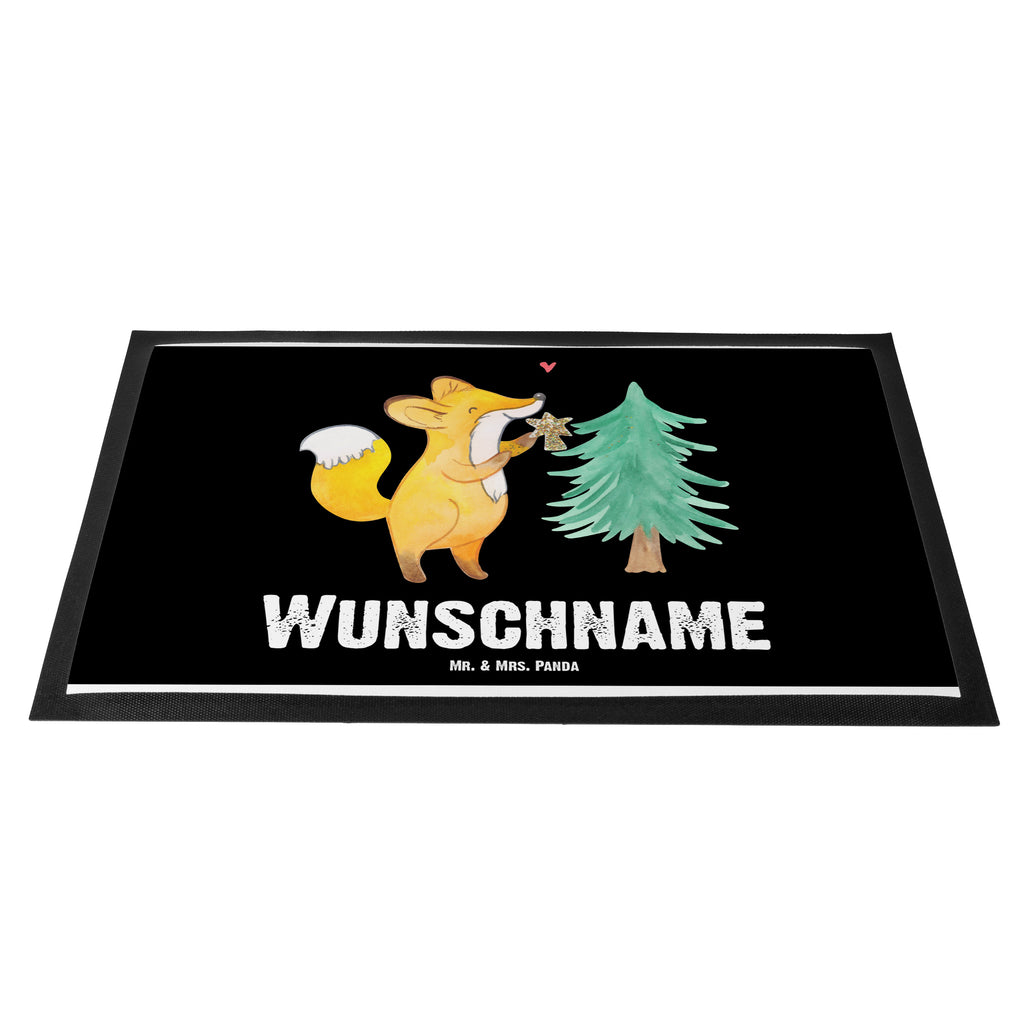 Personalisierte Fußmatte Fuchs  Weihnachtsbaum Personalisierte Fußmatte, Fußmatte mit Namen, Personalisieruung, Personalisiert, Fußmatte bedrucken, Türvorleger mit Namen, Haustürmatte personalisiert, Namensfussmatte, Wunschnamen, Bedrucken, Türvorleger personalisiert, Winter, Weihnachten, Weihnachtsdeko, Nikolaus, Advent, Heiligabend, Wintermotiv, Weihnachtsmann, Weihnachtstage, Fuchs, Schlittschuh, Weihnachtszeit, Weihnachtsdekoration