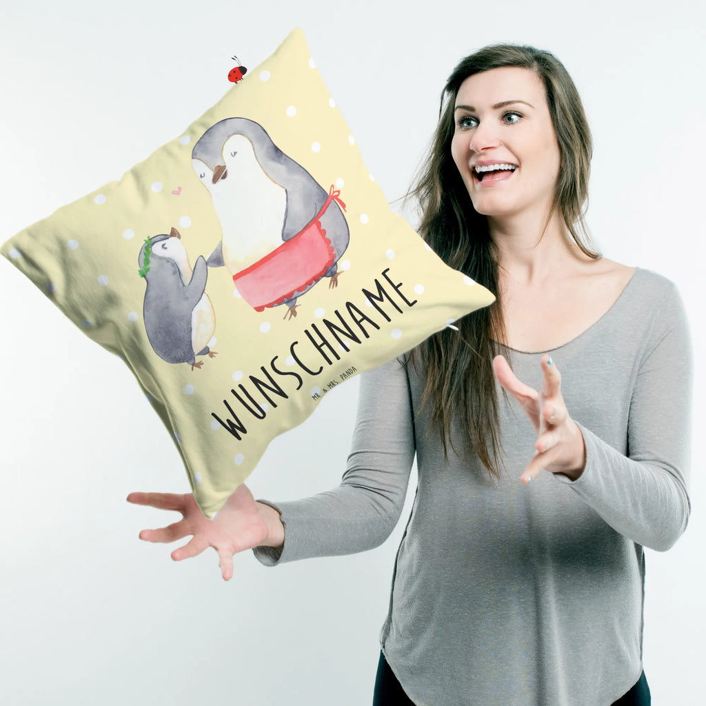 Personalisiertes Kissen Pinguin mit Kind Kissen, personalisiert, Name, Wunschname, bedrucken, Kopfkissen, Familie, Vatertag, Muttertag, Bruder, Schwester, Mama, Papa, Oma, Opa, Geschenk, Mami, Mutti, Mutter, Geburststag