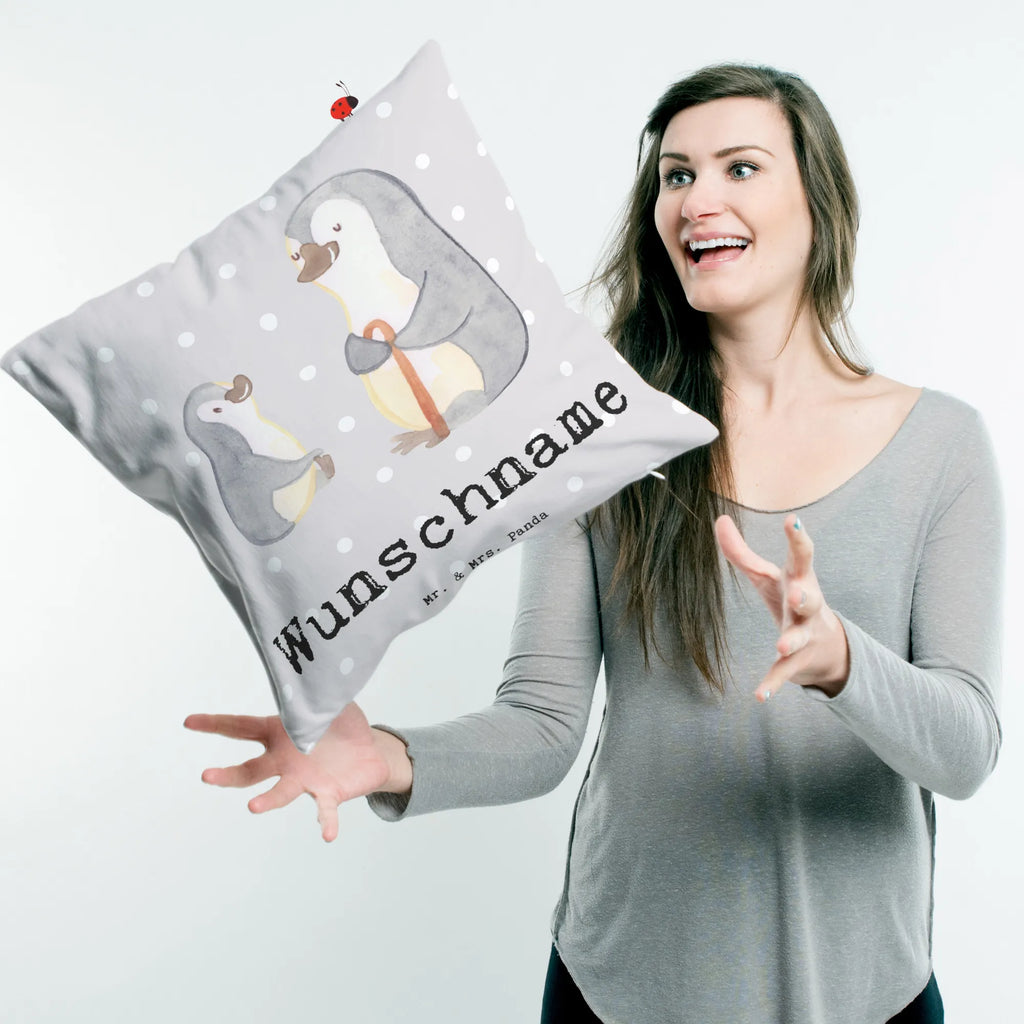 Personalisiertes Kissen Pinguin Bester Opa der Welt Kissen, personalisiert, Name, Wunschname, bedrucken, Kopfkissen, für, Dankeschön, Geschenk, Schenken, Geburtstag, Geburtstagsgeschenk, Geschenkidee, Danke, Bedanken, Mitbringsel, Freude machen, Geschenktipp, Großvater, Grossvater, Opa, Opi. Großpapa, Großeltern, Enkel, Enkelin, Enkelkind, Kleinigkeit, Oppa, Oppi, Bester