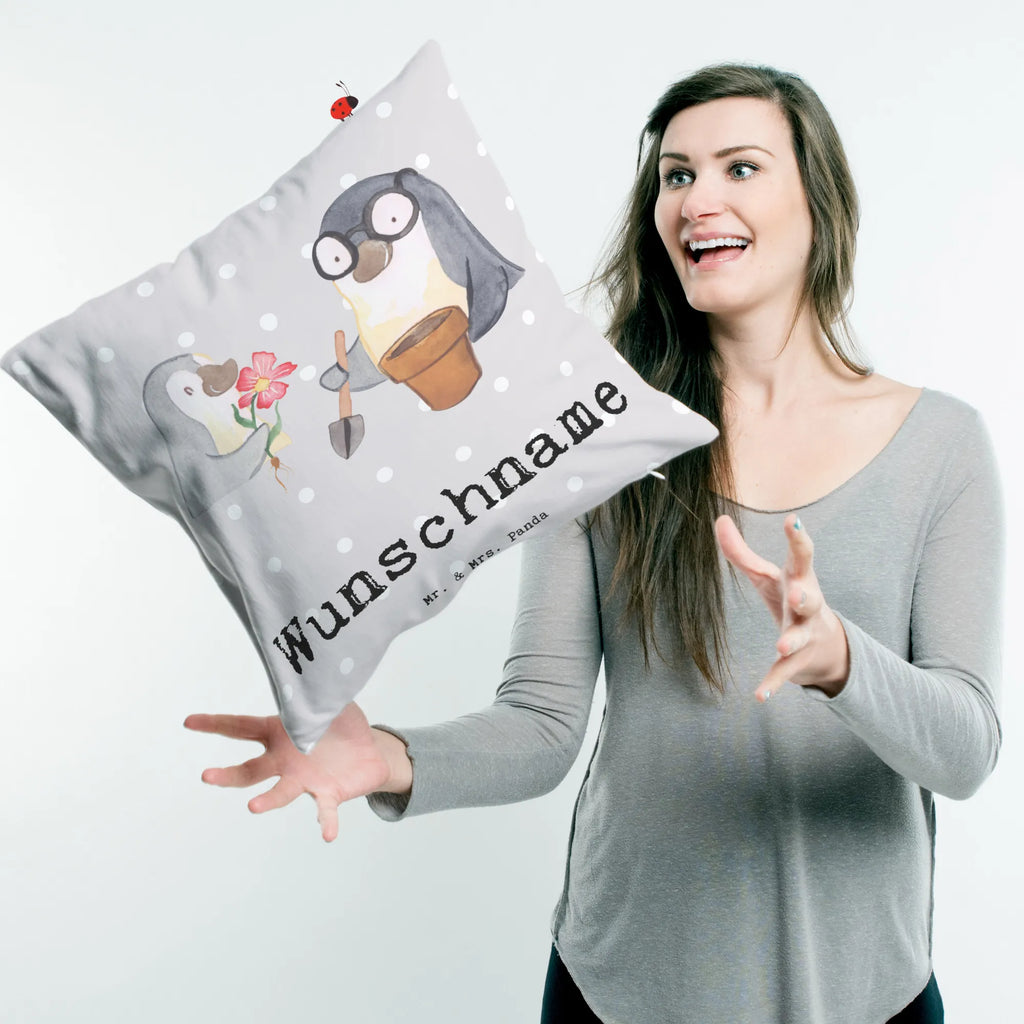 Personalisiertes Kissen Pinguin Bester Uropa der Welt Kissen, personalisiert, Name, Wunschname, bedrucken, Kopfkissen, für, Dankeschön, Geschenk, Schenken, Geburtstag, Geburtstagsgeschenk, Geschenkidee, Danke, Bedanken, Mitbringsel, Freude machen, Geschenktipp, Uropa, Uhropa, Ur Opa, Urgroßeltern, Grossvater, Großvater, Opa, Opi. Großpapa, Großeltern, Enkel, Enkelin, Enkelkind, Kleinigkeit, Oppa, Oppi, Bester, Uropa Mitbringsel