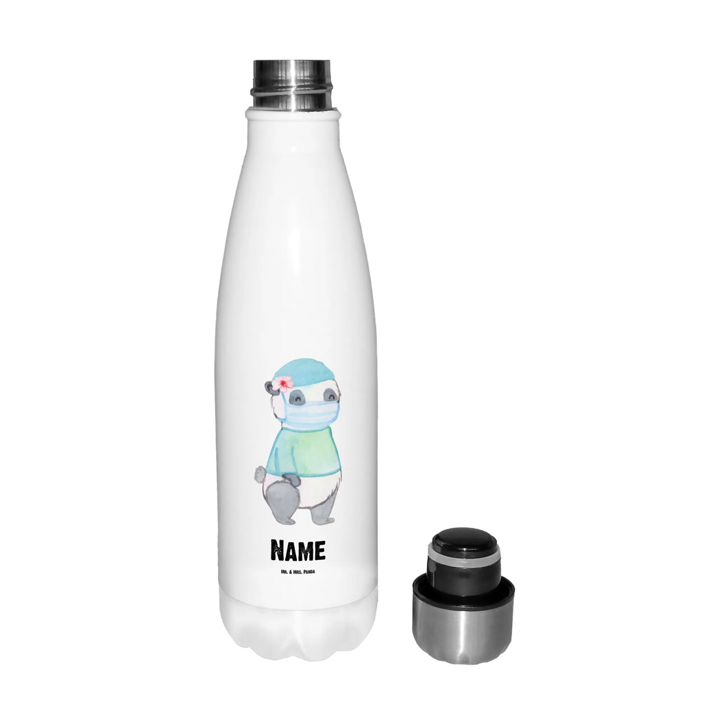 Personalisierte Thermosflasche Operationsassistentin mit Herz Personalisierte Isolierflasche, Personalisierte Thermoflasche, Personalisierte Trinkflasche, Trinkflasche Mit Namen, Wunschname, Bedrucken, Namensflasche, Beruf, Ausbildung, Jubiläum, Abschied, Rente, Kollege, Kollegin, Geschenk, Schenken, Arbeitskollege, Mitarbeiter, Firma, Danke, Dankeschön, Operationsassistentin, Operationstechnische Assistentin, OTA, OP Assistentin, Operationsassistenz