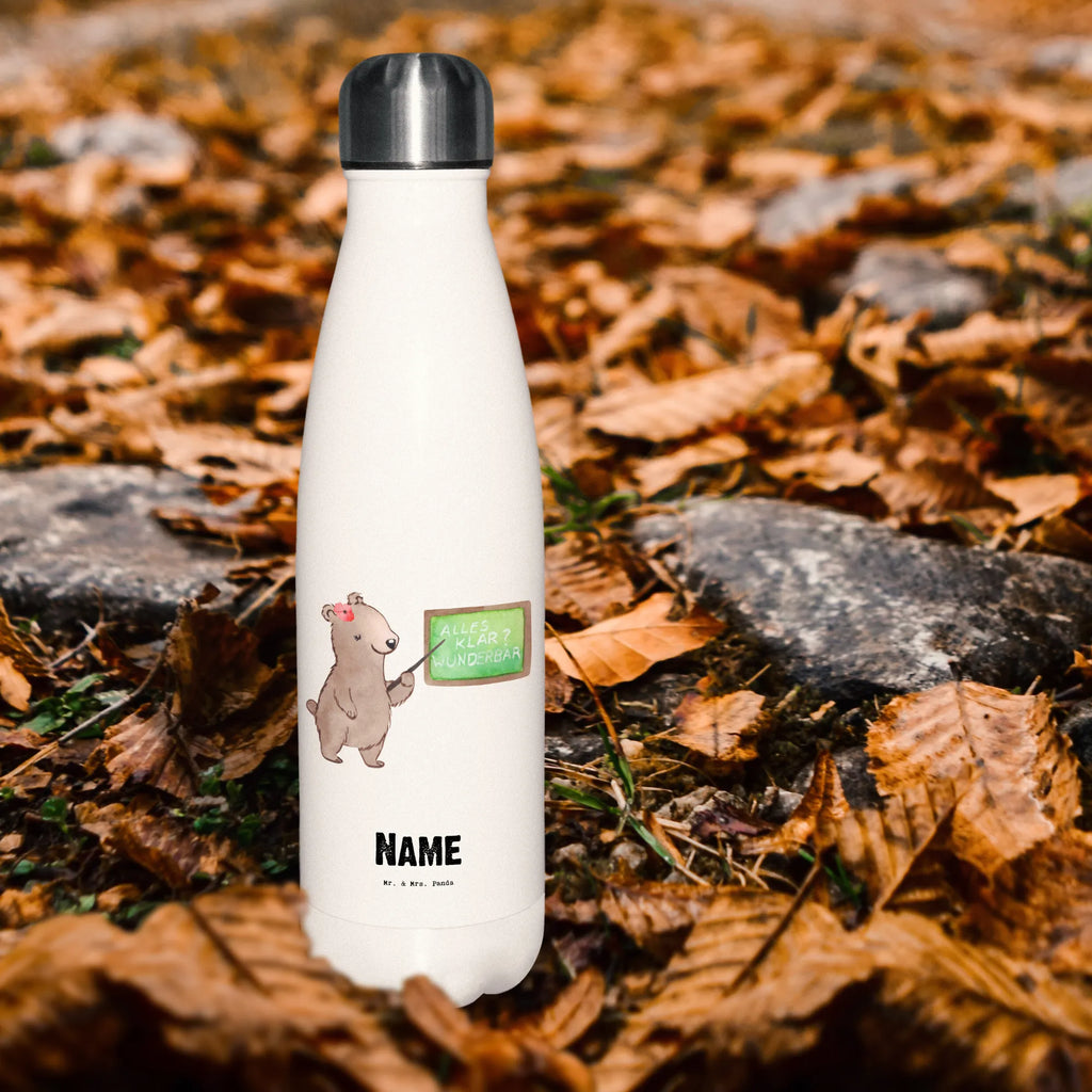 Personalisierte Thermosflasche Sachkundelehrerin mit Herz Personalisierte Isolierflasche, Personalisierte Thermoflasche, Personalisierte Trinkflasche, Trinkflasche Mit Namen, Wunschname, Bedrucken, Namensflasche, Beruf, Ausbildung, Jubiläum, Abschied, Rente, Kollege, Kollegin, Geschenk, Schenken, Arbeitskollege, Mitarbeiter, Firma, Danke, Dankeschön, Sachkundelehrerin, Sachkundeunterricht, Schule, Grundschule