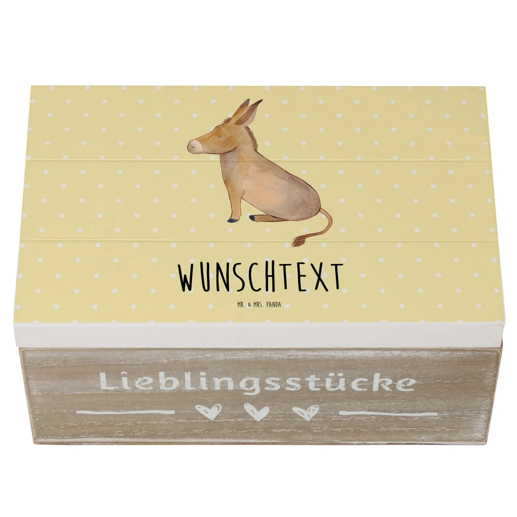 Personalisierte Holzkiste Esel Holzkiste mit Namen, Kiste mit Namen, Schatzkiste mit Namen, Truhe mit Namen, Schatulle mit Namen, Erinnerungsbox mit Namen, Erinnerungskiste, mit Namen, Dekokiste mit Namen, Aufbewahrungsbox mit Namen, Holzkiste Personalisiert, Kiste Personalisiert, Schatzkiste Personalisiert, Truhe Personalisiert, Schatulle Personalisiert, Erinnerungsbox Personalisiert, Erinnerungskiste Personalisiert, Dekokiste Personalisiert, Aufbewahrungsbox Personalisiert, Geschenkbox personalisiert, GEschenkdose personalisiert, Tiermotive, Gute Laune, lustige Sprüche, Tiere, Esel, Weisheit, Lebensmut, Lebensglück, Ziel, Lebensziel, Mut, erfolg, tapferkeit, positive gedanken, zuversicht