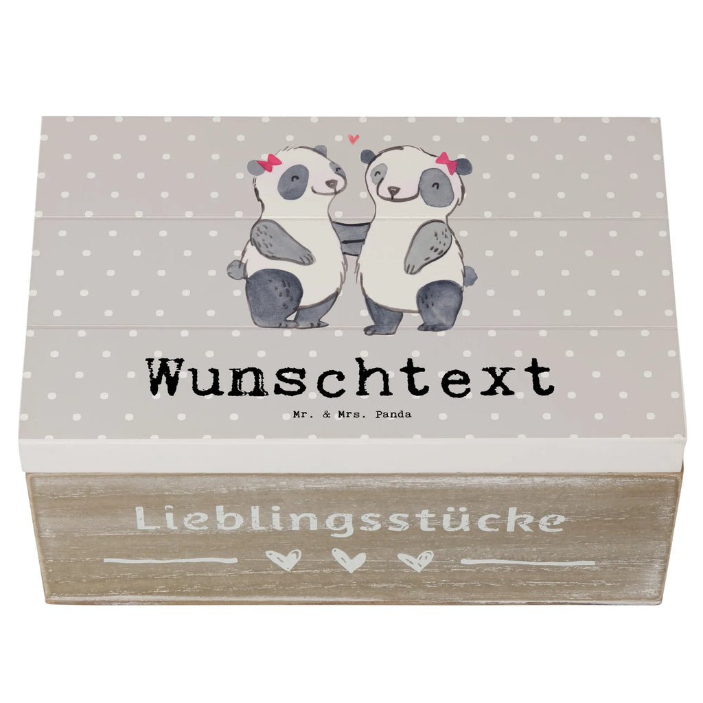 Personalisierte Holzkiste Panda Beste Schwester der Welt Holzkiste mit Namen, Kiste mit Namen, Schatzkiste mit Namen, Truhe mit Namen, Schatulle mit Namen, Erinnerungsbox mit Namen, Erinnerungskiste, mit Namen, Dekokiste mit Namen, Aufbewahrungsbox mit Namen, Holzkiste Personalisiert, Kiste Personalisiert, Schatzkiste Personalisiert, Truhe Personalisiert, Schatulle Personalisiert, Erinnerungsbox Personalisiert, Erinnerungskiste Personalisiert, Dekokiste Personalisiert, Aufbewahrungsbox Personalisiert, Geschenkbox personalisiert, GEschenkdose personalisiert, für, Dankeschön, Geschenk, Schenken, Geburtstag, Geburtstagsgeschenk, Geschenkidee, Danke, Bedanken, Mitbringsel, Freude machen, Geschenktipp, Schwestern, Schwester, Geschwister, Schwesterherz, Sister, Familie, Kleinigkeit, Beste, Tochter, Liebe, Kinder