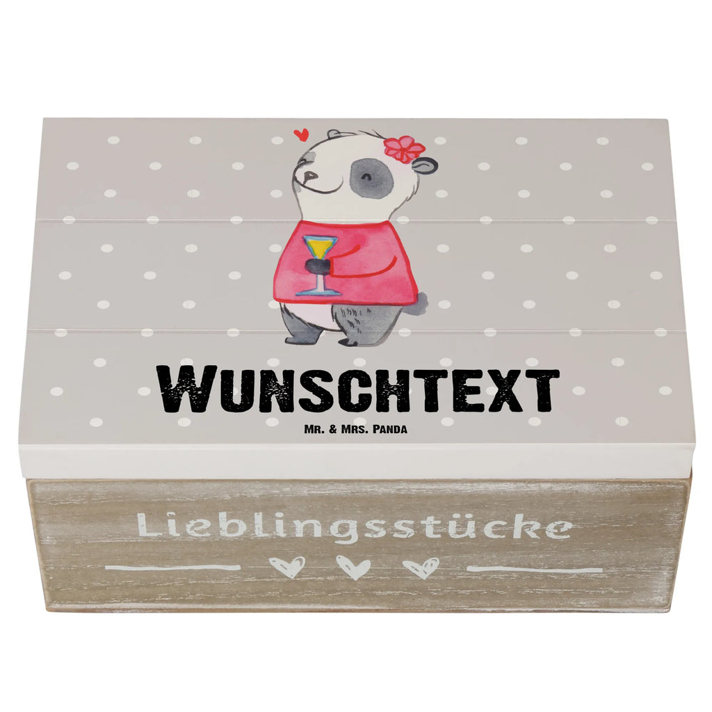 Personalisierte Holzkiste Panda Beste Schwiegertochter der Welt Holzkiste mit Namen, Kiste mit Namen, Schatzkiste mit Namen, Truhe mit Namen, Schatulle mit Namen, Erinnerungsbox mit Namen, Erinnerungskiste, mit Namen, Dekokiste mit Namen, Aufbewahrungsbox mit Namen, Holzkiste Personalisiert, Kiste Personalisiert, Schatzkiste Personalisiert, Truhe Personalisiert, Schatulle Personalisiert, Erinnerungsbox Personalisiert, Erinnerungskiste Personalisiert, Dekokiste Personalisiert, Aufbewahrungsbox Personalisiert, Geschenkbox personalisiert, GEschenkdose personalisiert, für, Dankeschön, Geschenk, Schenken, Geburtstag, Geburtstagsgeschenk, Geschenkidee, Danke, Bedanken, Mitbringsel, Freude machen, Geschenktipp, Schwiegertochter, Tochter, Ehefrau des Sohns, Frau, angeheiratet, Hochzeit