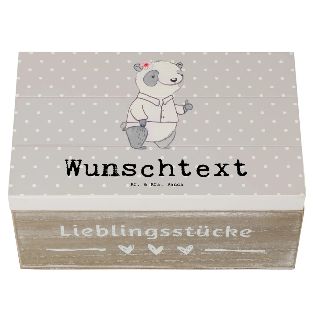 Personalisierte Holzkiste Panda Beste Teamleiterin Holzkiste mit Namen, Kiste mit Namen, Schatzkiste mit Namen, Truhe mit Namen, Schatulle mit Namen, Erinnerungsbox mit Namen, Erinnerungskiste, mit Namen, Dekokiste mit Namen, Aufbewahrungsbox mit Namen, Holzkiste Personalisiert, Kiste Personalisiert, Schatzkiste Personalisiert, Truhe Personalisiert, Schatulle Personalisiert, Erinnerungsbox Personalisiert, Erinnerungskiste Personalisiert, Dekokiste Personalisiert, Aufbewahrungsbox Personalisiert, Geschenkbox personalisiert, GEschenkdose personalisiert, für, Dankeschön, Geschenk, Schenken, Geburtstag, Geburtstagsgeschenk, Geschenkidee, Danke, Bedanken, Mitbringsel, Freude machen, Geschenktipp, Teamleiterin, Seminarleiterin, Gruppenleiterin, Leiterin, Kollegin, Chefin, Vorgesetzte, Abschied, Abschiedsgeschenk, Ruhestand