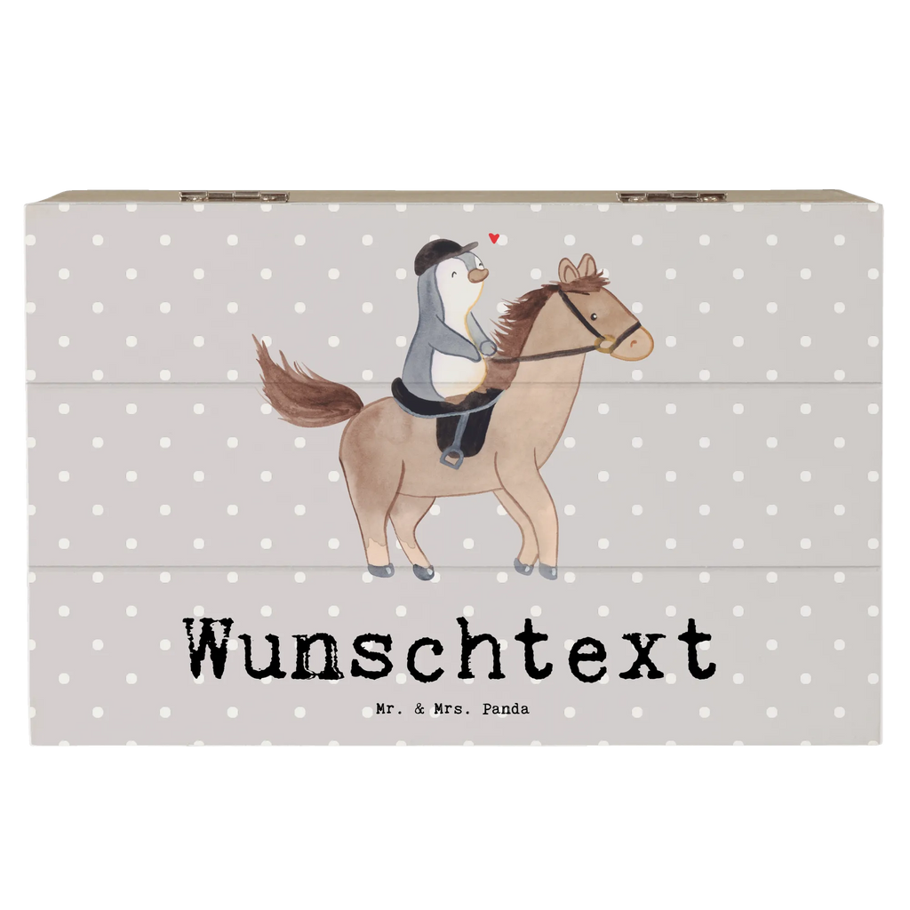 Personalisierte Holzkiste Pferd Reiten Holzkiste mit Namen, Kiste mit Namen, Schatzkiste mit Namen, Truhe mit Namen, Schatulle mit Namen, Erinnerungsbox mit Namen, Erinnerungskiste, mit Namen, Dekokiste mit Namen, Aufbewahrungsbox mit Namen, Holzkiste Personalisiert, Kiste Personalisiert, Schatzkiste Personalisiert, Truhe Personalisiert, Schatulle Personalisiert, Erinnerungsbox Personalisiert, Erinnerungskiste Personalisiert, Dekokiste Personalisiert, Aufbewahrungsbox Personalisiert, Geschenkbox personalisiert, GEschenkdose personalisiert, Geschenk, Sport, Sportart, Hobby, Schenken, Danke, Dankeschön, Auszeichnung, Gewinn, Sportler, Reiten, Reitsport, Reitverein, Reitstall, Pferde